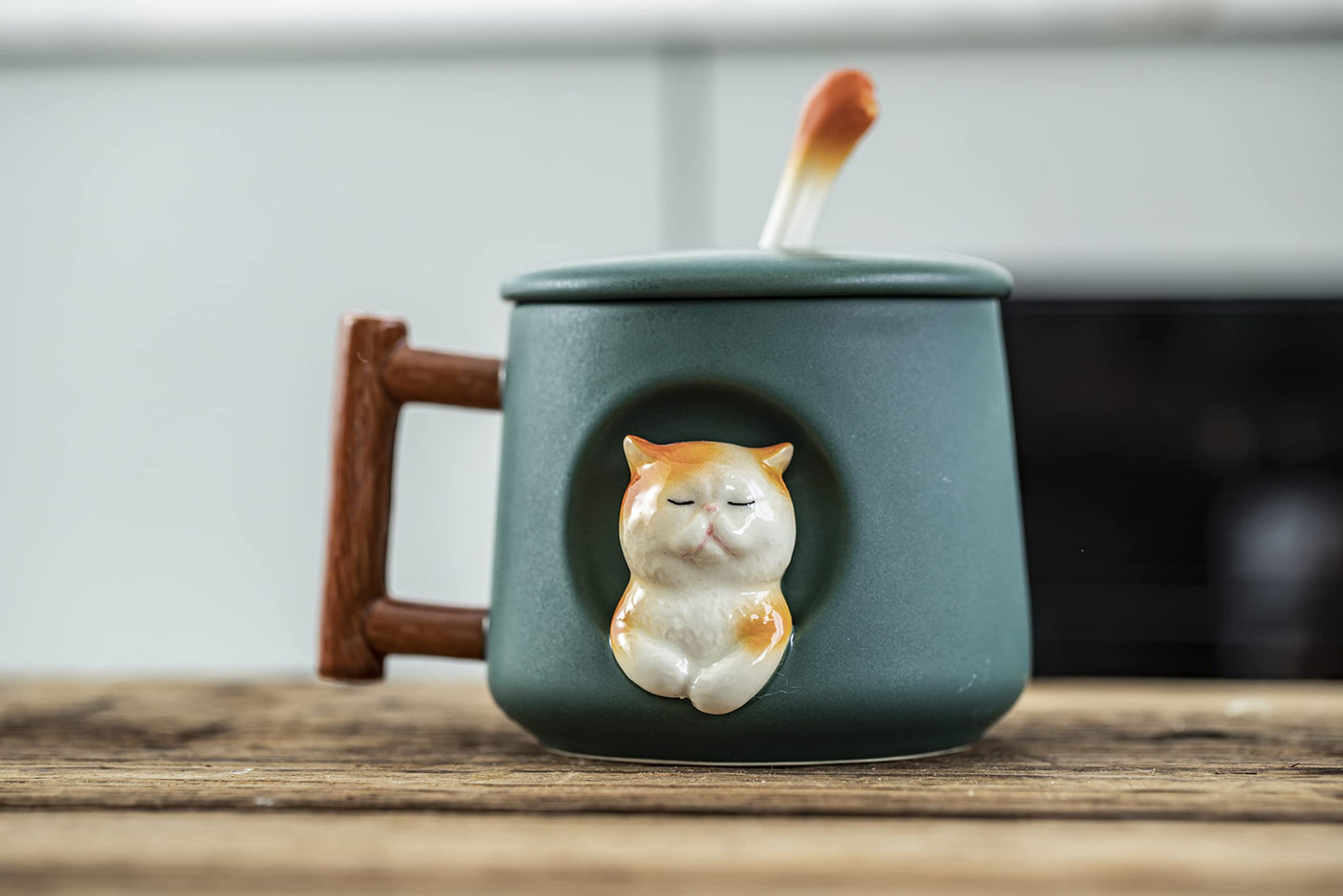 Adorable 3D Ceramic Cat Mug with Lid and Spoon - Perfect for Coffee, Tea, Milk, and More - Ideal Gift for Animal Lovers - 14 Ounces (Green)