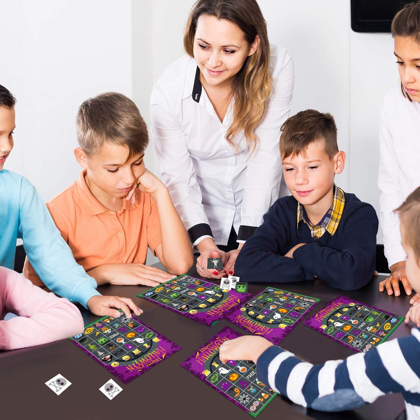 Halloween Games for Kids - Halloween Bingo Halloween Party Favors Supplies Halloween Crafts for Kids 24 Players Party Activities Goody Bag Stuffers Toys Gifts