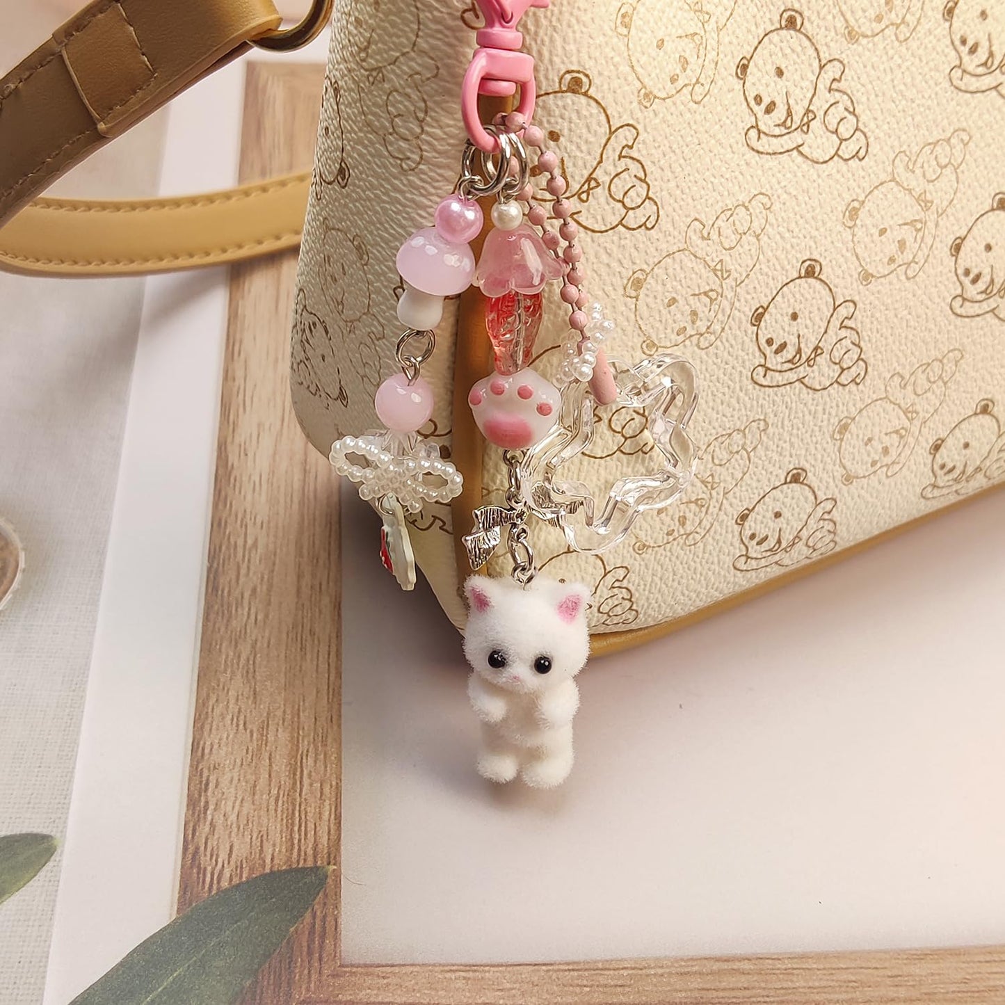 Nalefow Cute Pink Keychain, Fuzzy Cat Keychain Aesthetic Y2K KeychainCharms Stylish KeychainsAccessories for Bag Charms Purse Gifts (1PCS Pink White Cat)