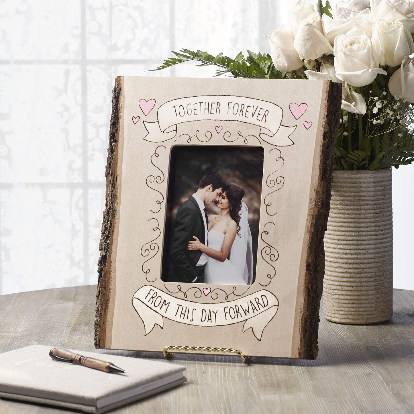 Plaid wood burning and stencil cutting tool,