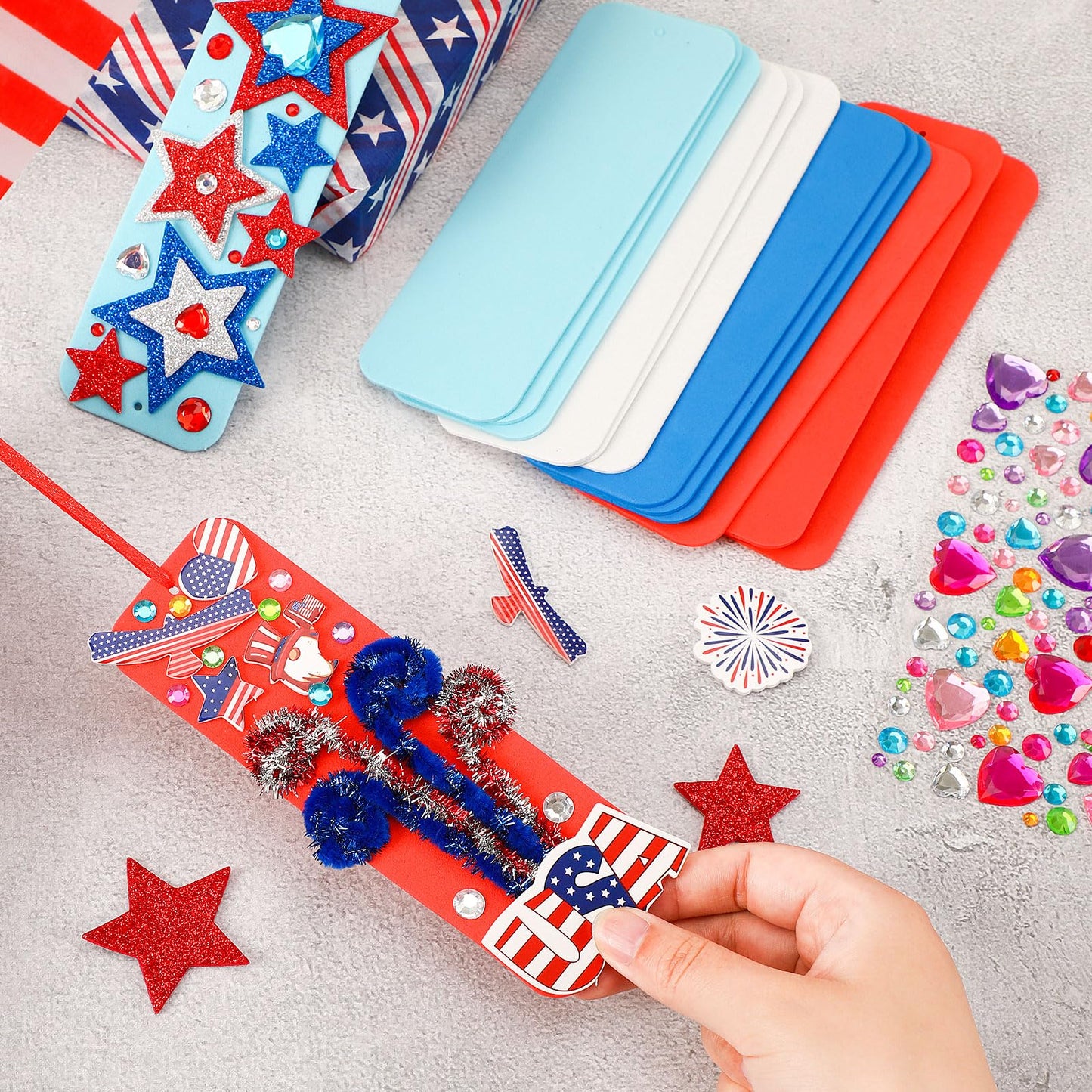 JULBEAR 36 Sets 4th of July Crafts Kits DIY Blank Foam Bookmarks Decorations Sets Patriotic Star Foam Self-Adhesive Stickers Arts for Kids Independence Day Party Favors Gift Exchange