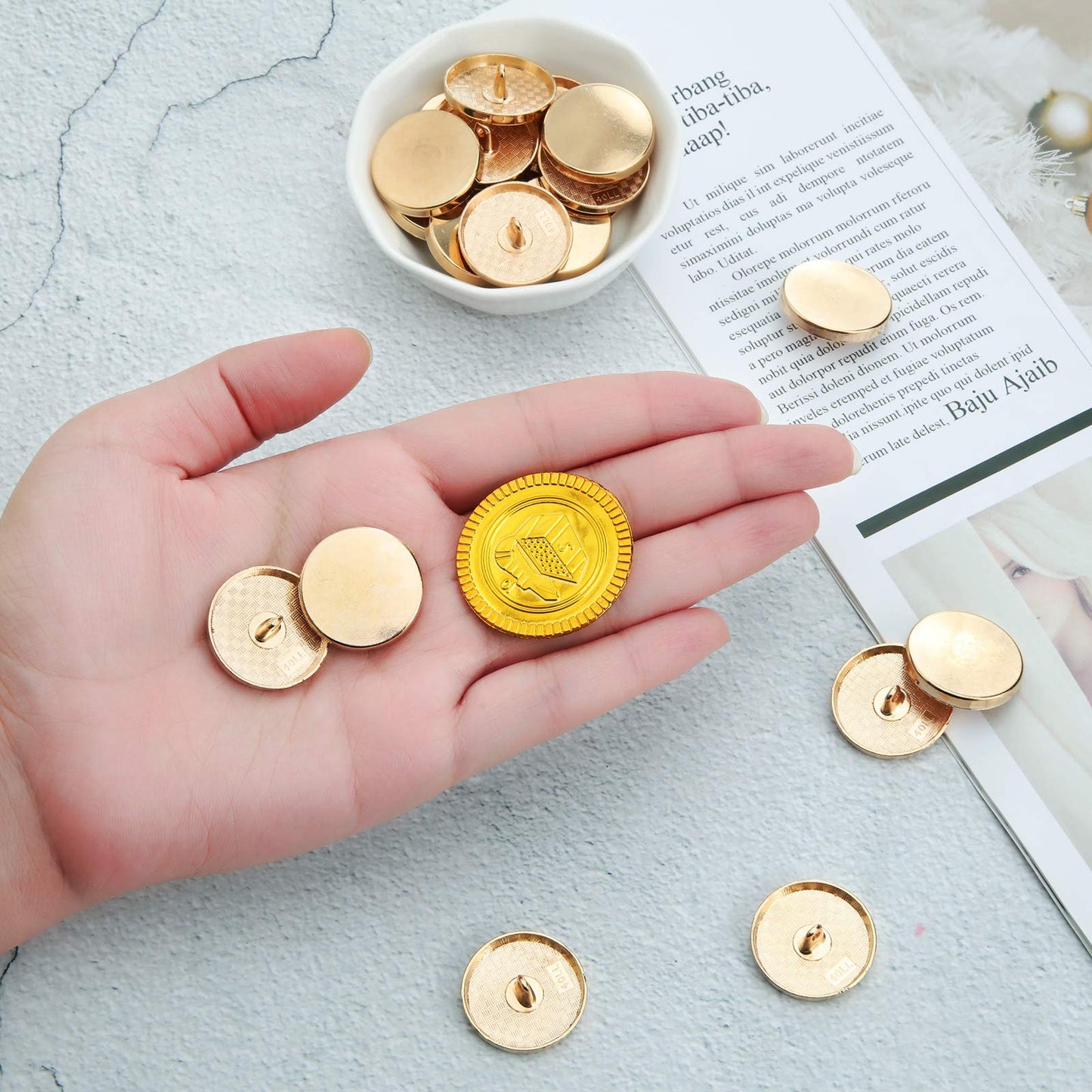 30 Pieces Metal Flat Button Alloy Shank Button Round Shaped Sewing Button Metal Button for Women Suit Woolen Coat Shirt Trousers Sewing Crafts (Gold,25 mm)