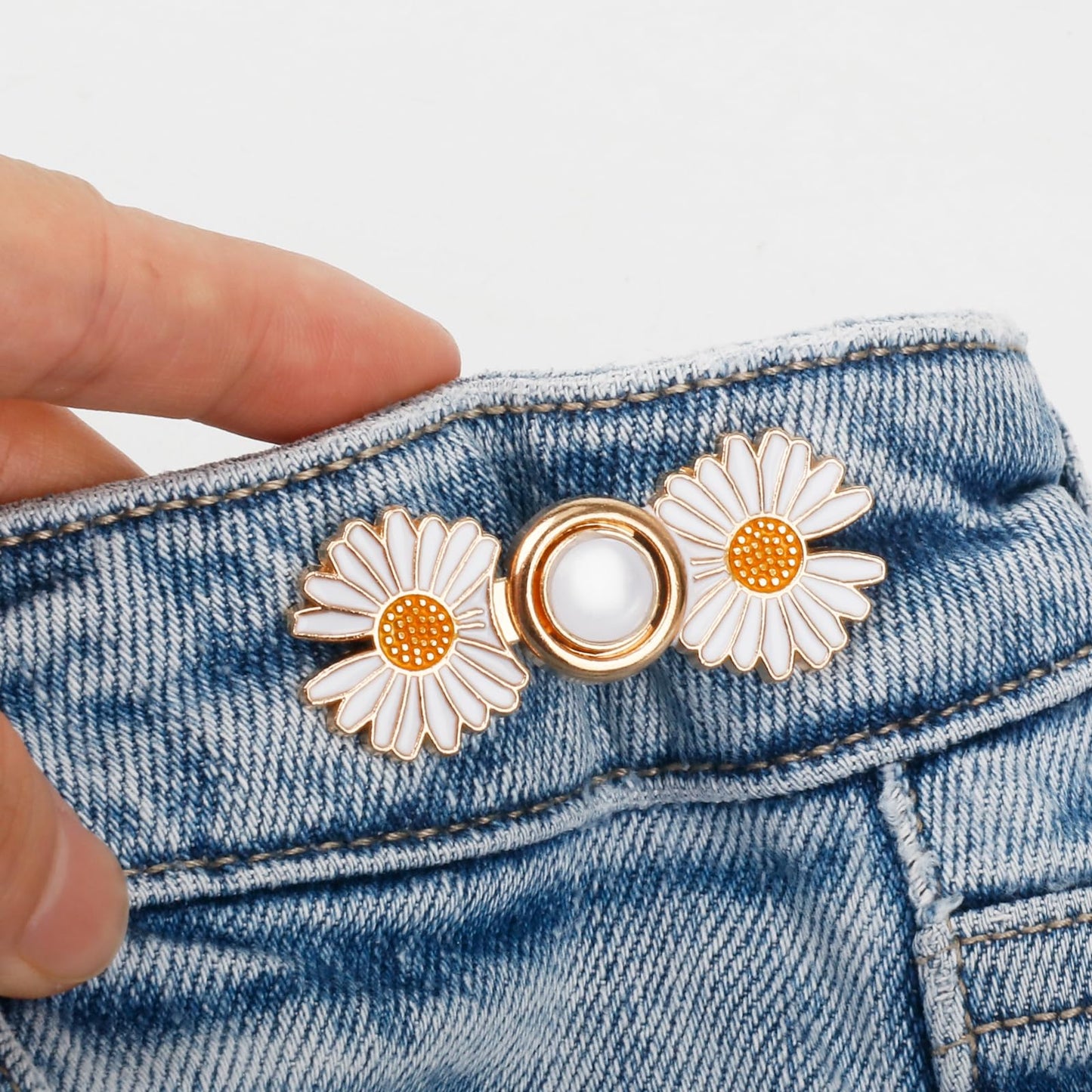 Pant Waist Tightener, Detachable Jean Buttons for Loose Jeans, No Sew and No Tools Button Pins for Jeans, Adjustable Jean Buttons Pins, Daisy Flower Instant Pants Button Tightener 4 Sets
