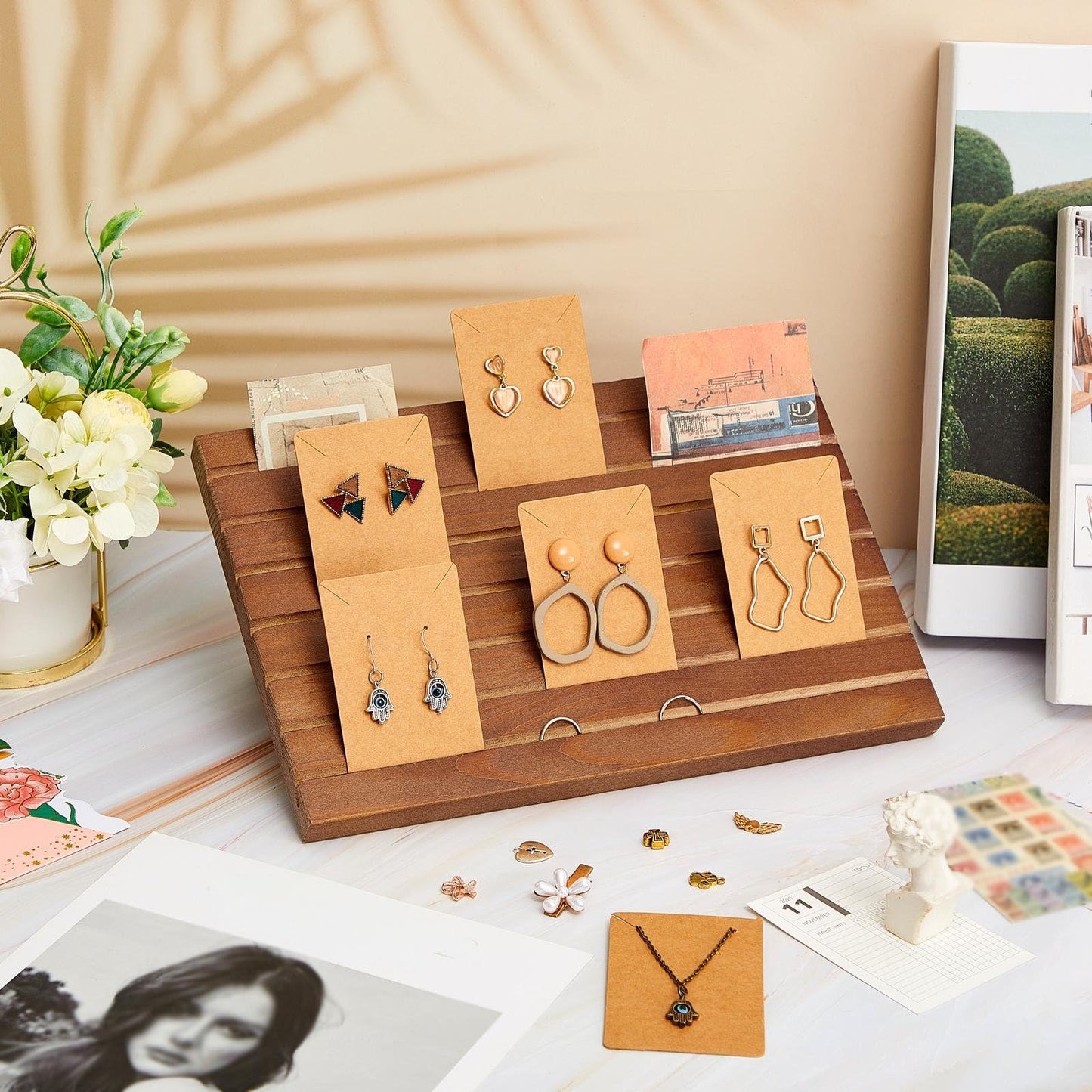 Blulu 31 Pack Wooden Earring Display Stand 7 Slots jewelry Display Holder with Earring Card for Selling Vendors Retail Show(Light Brown)
