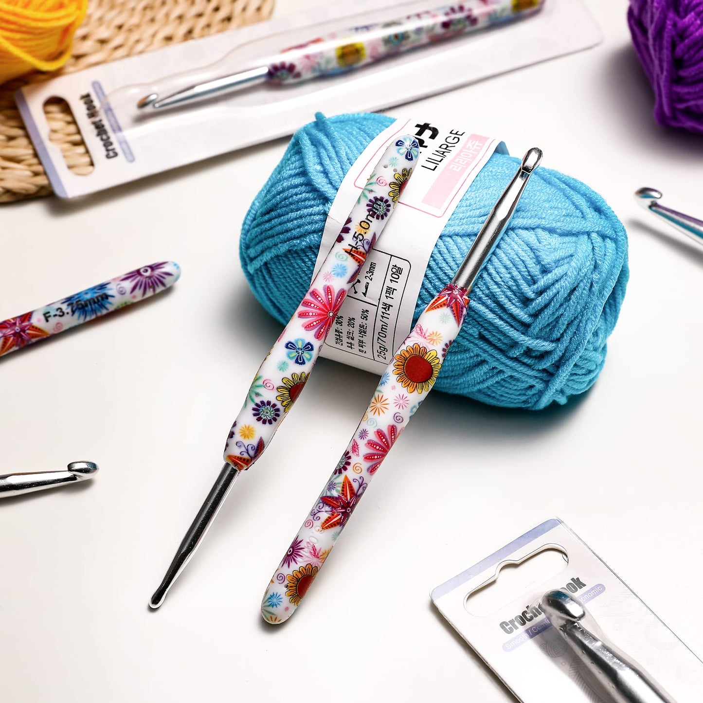 10mm Crochet Hook, Ergonomic Handle for Arthritic Hands, Soft Rubber Grip Extra Long  Knitting Needles for Beginners and Knitting Crocheting Yarn (10mm)