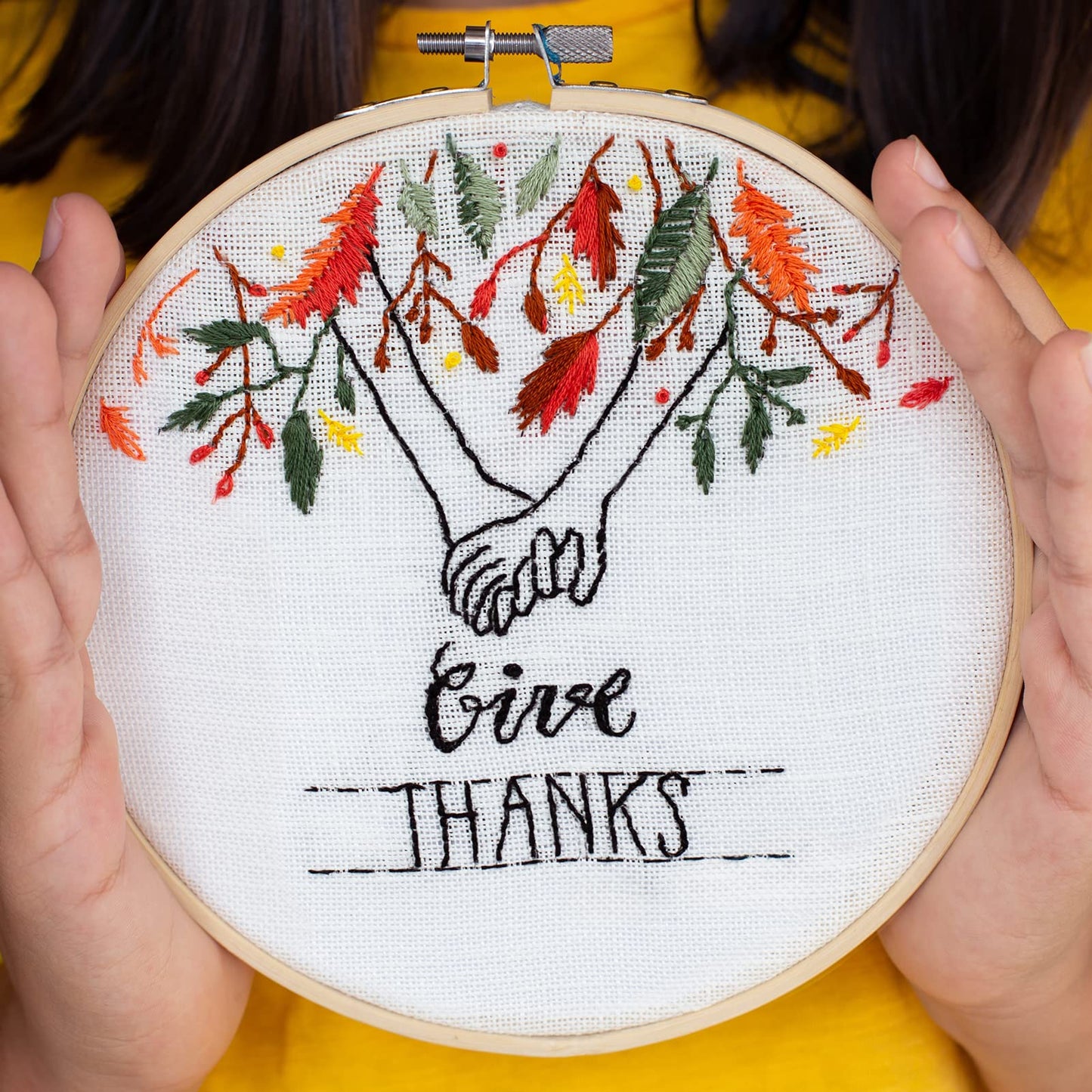 24 Pieces 6 Inch Embroidery Hoops Bulk, Cross Stitch Hoop Ring for Needlework Art Craft and Wall Decoration