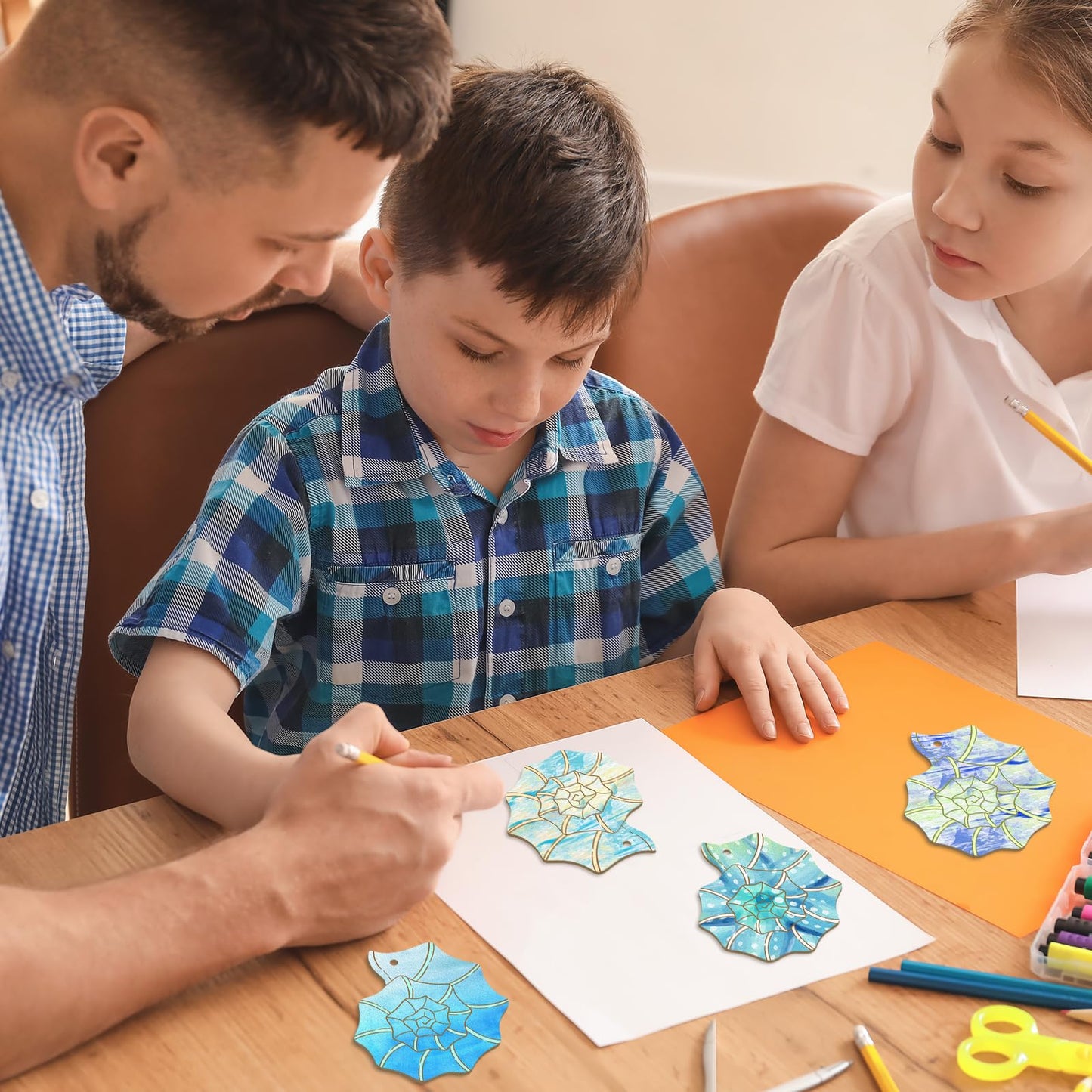 Wooden Shell Ornaments to Paint Mothers Day Decoration Cutouts Unfinished 24PCS 3.5 x 3 inches, DIY Blank Wood Ornament for Home Crafts Hanging Children's Day Mother's Day Birthday Party Decoration