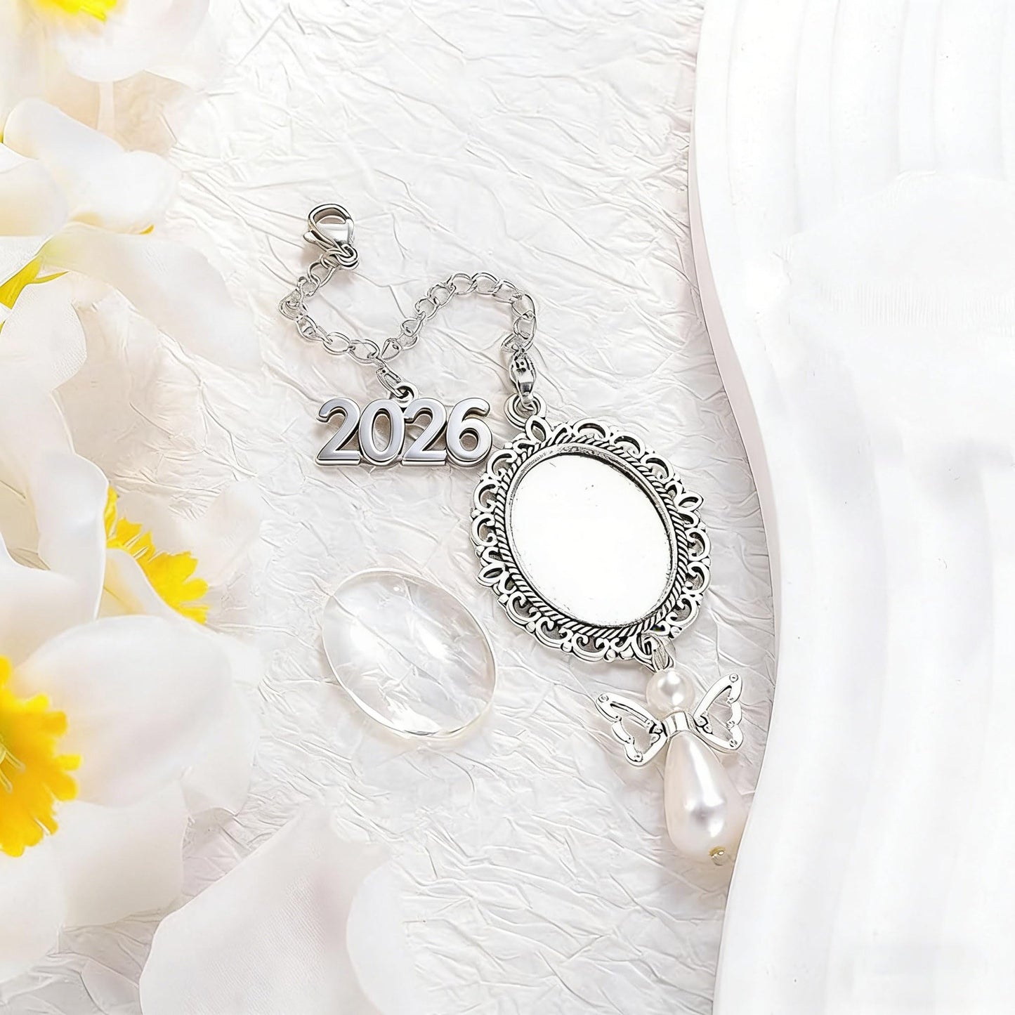 ARHTF 2026 Graduate Memorial Photo Charm Tassel Memorial Class of 2026 Graduation DIY Mortarboard Decoration for Cap and Gown Ceremony (Silver 2026 Charm)