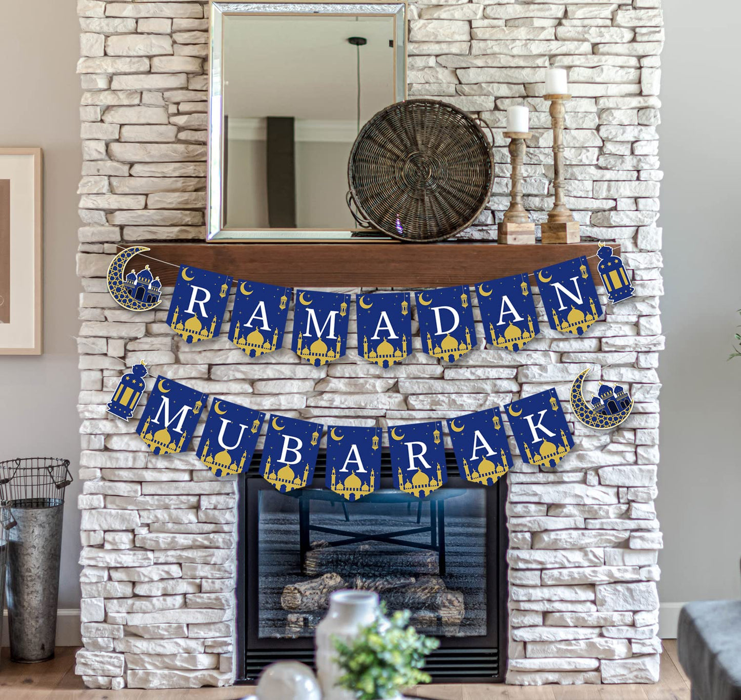 Ramadan Mubarak Banner Muslim Ramadan Mubarak Bunting Banner Garland with Lantern Moon Castle Sign Eid Mubarak Festival Celebration Party Decorations for Mantle Fireplace Wall Party Supplies