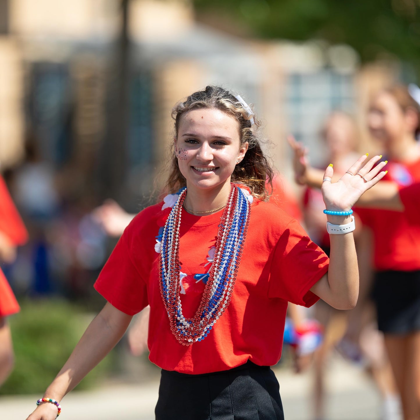 100PCS 4th of July Accessories: Independence Day Beads Necklace Bulk, Fourth of July Red Blue Silver Necklace Party Favors for Patriotic Parade Party Celebration Favors Decorations