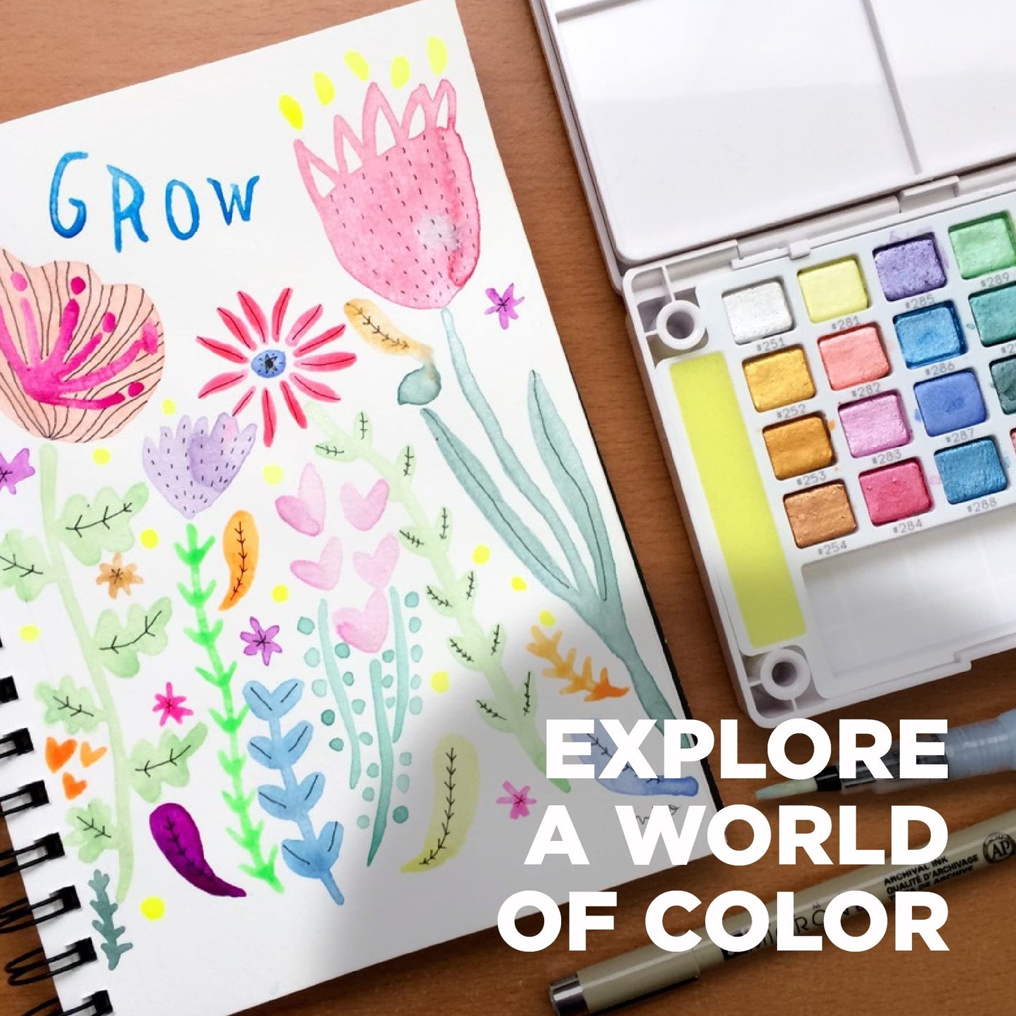 SAKURA Koi Pocket Field Sketch Kit - Watercolor Sets for Painting On the Go - 12 Colors - 1 Water Brush - 1 Sponge - 1 Palette