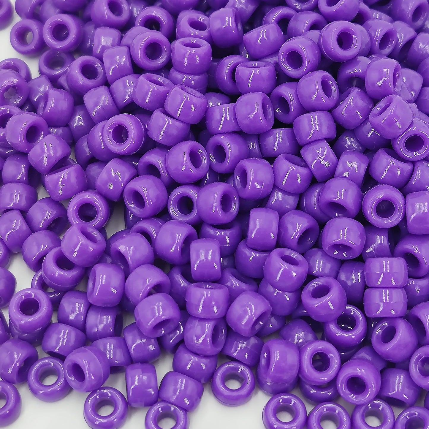 MIIIM 1200PCS 6x9mm Pony Beads Bulk, Violet Purple Pony Beads for Bracelets Making Kit, Kandi, Hair Braids Crafts for Jewelry Making (Violet Purple)