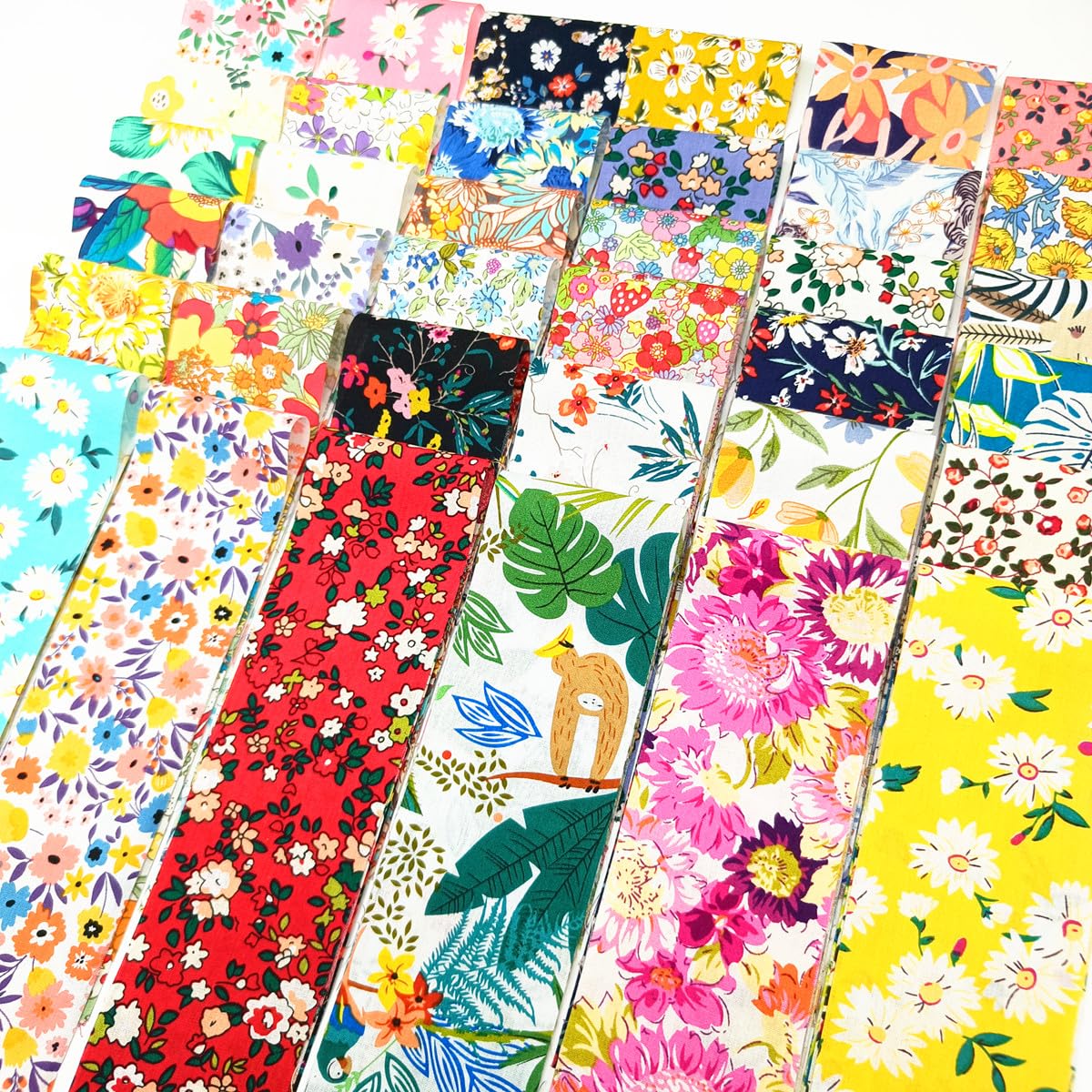 7Pcs 20" x 20" Cotton Fabric DIY Making Supplies Quilting Patchwork Fabric Fat Quarter Bundles DIY for Quilting Cotton Patchwork Cushions (Flowers, 2.4" x19")