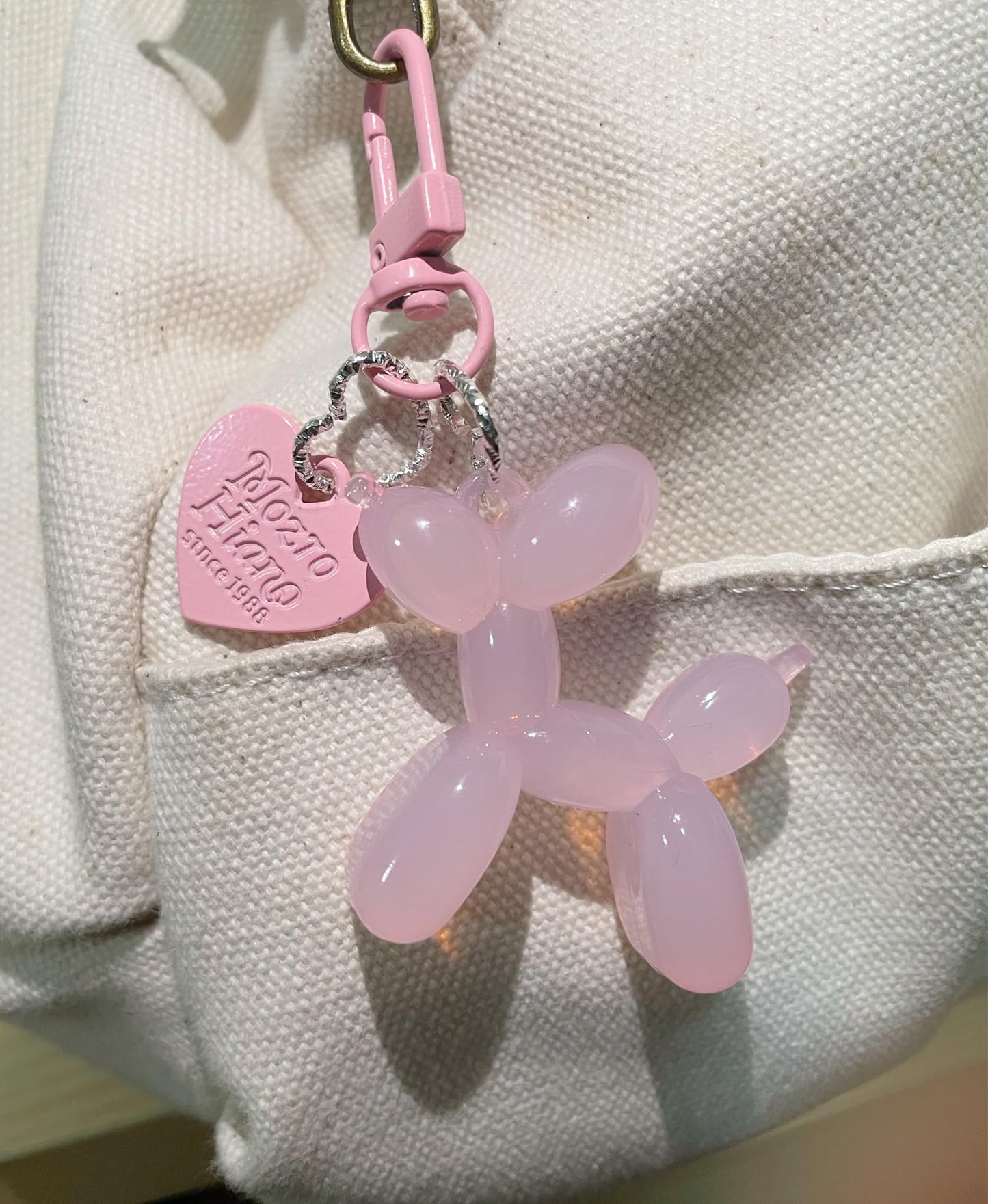LAEKOU Jelly Balloon Dog Design Keychain for Women, Cute Girls Key Chain, Bag Charms Accessories for Car Purse Backpack