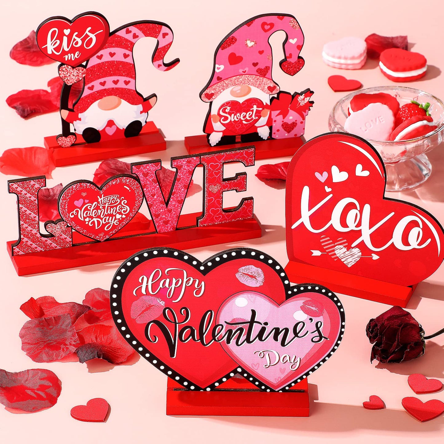 5 Pcs Valentine's Day Wooden Table Sign Decoration Freestanding Table Centerpiece Sign Romantic Love Heart Shape Home Decor Tiered Tray Wood Gnome Valentines Day Accessories(Red)