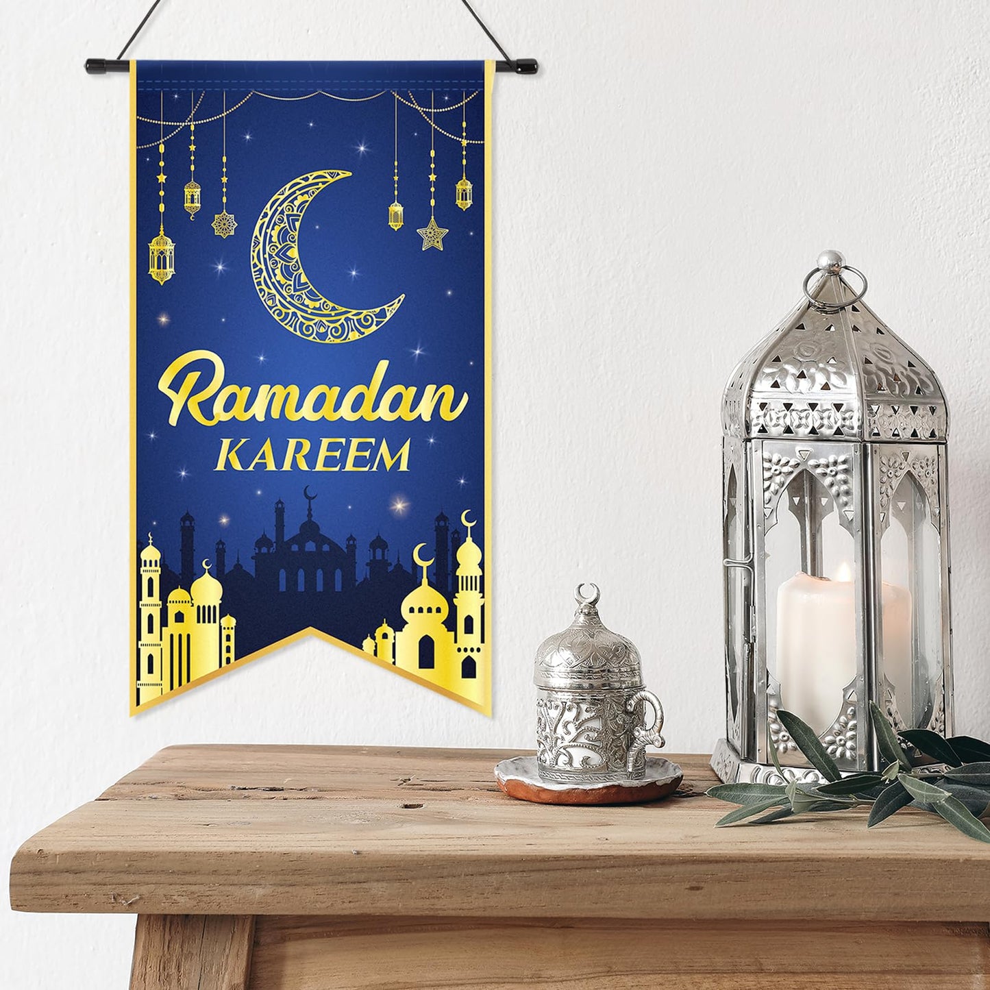 2PCS Eid Mubarak Decorations Ramadan Kareem Hanging Door Sign Ramadan Mubarak Banner Party Decorations Welcome Wall Banner for Party Supplies