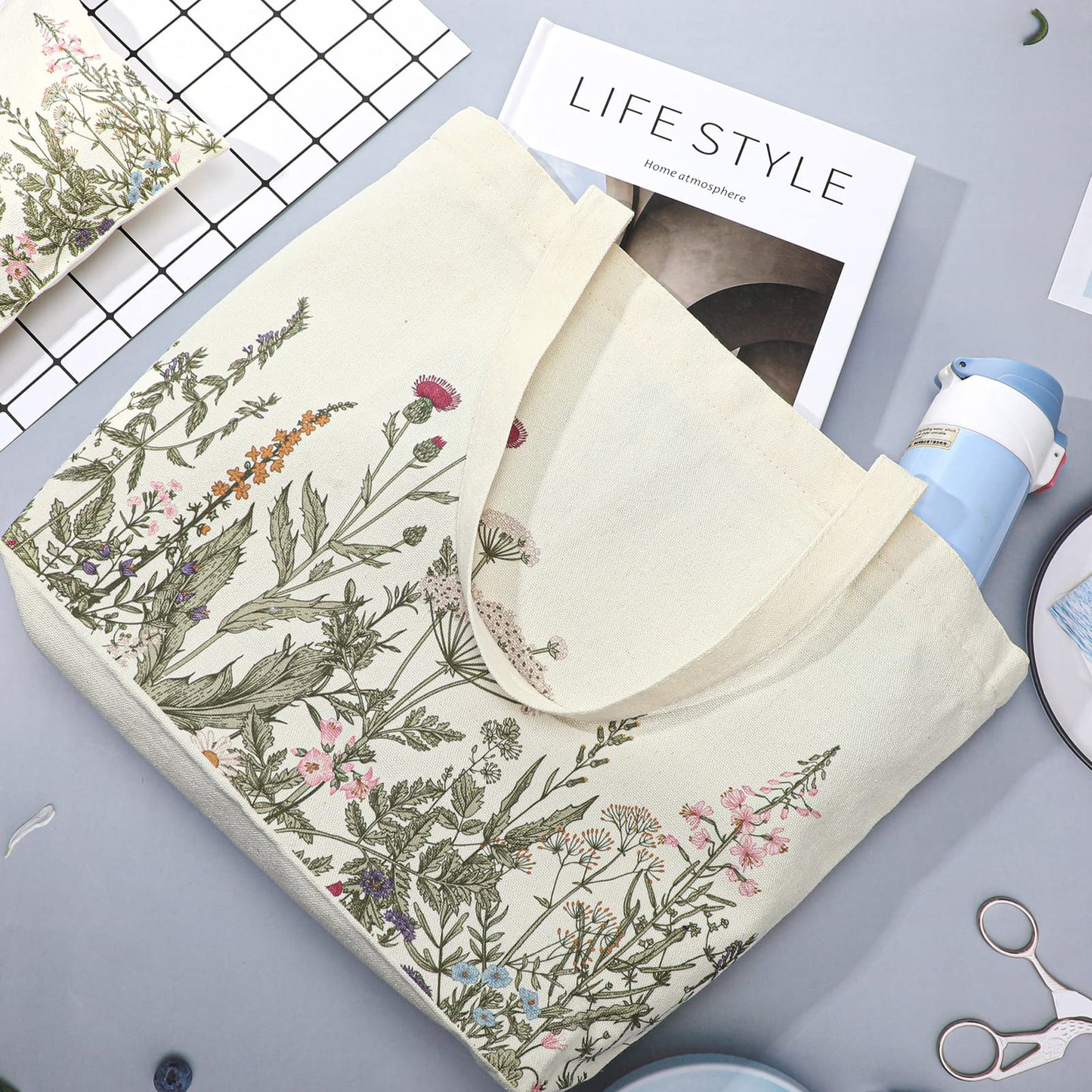 Sadnyy 2 Pcs Wildflower Aesthetic Canvas Tote Bags for Women with Makeup Zipper Pouch Mother's Day Cute Floral Reusable Shoulder Tote Bag for Graduation Teacher Beach Shopping Travel Work Gym Grocery