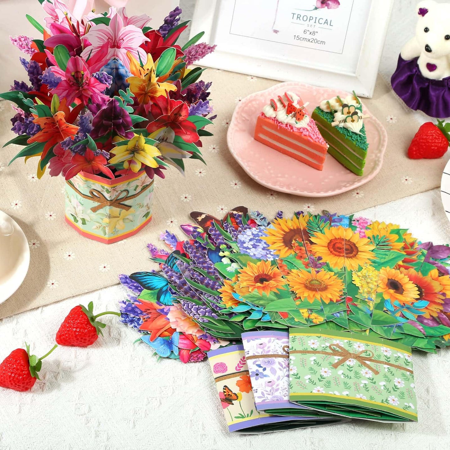 4Pack Paper Flower Pop Up Cards, Flower Bouquet Card Popup 3D Greeting Cards for Mother's Day, Graduation, Anniversary, Birthday, Congratulations, Get Well, Home Decor, with Envelope and Note