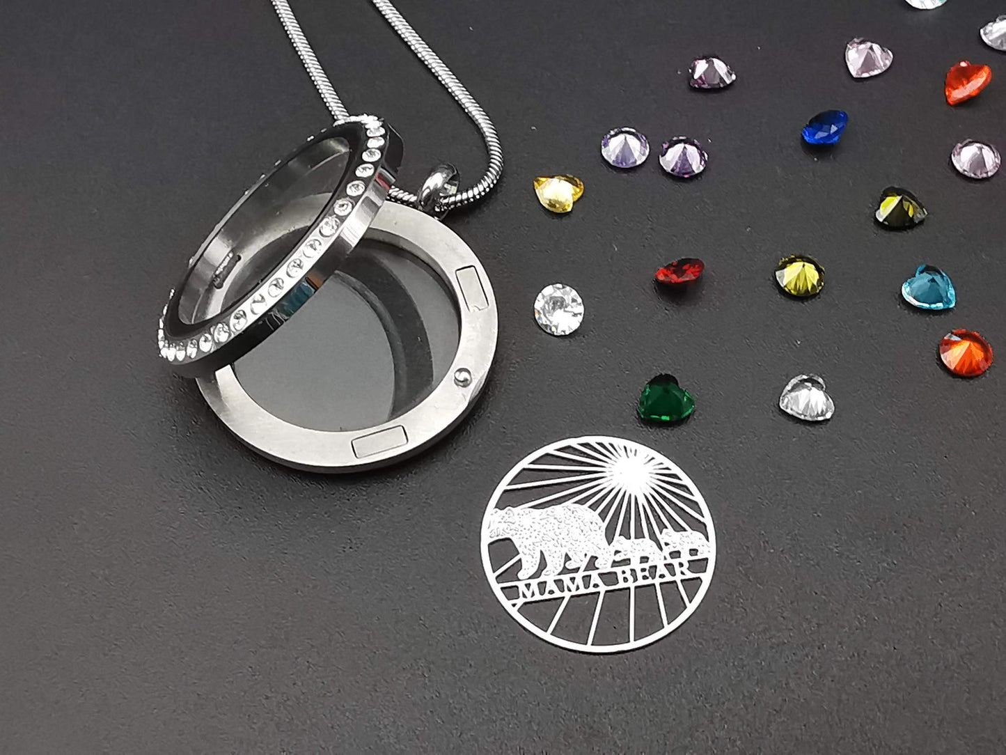 Veeshy Mama Bear Necklace with Two 2 Cubs Necklace for Women, Floating Locket Pendant with 24 Birthstones & Charms for Mummy Mother Family Mom Grandma