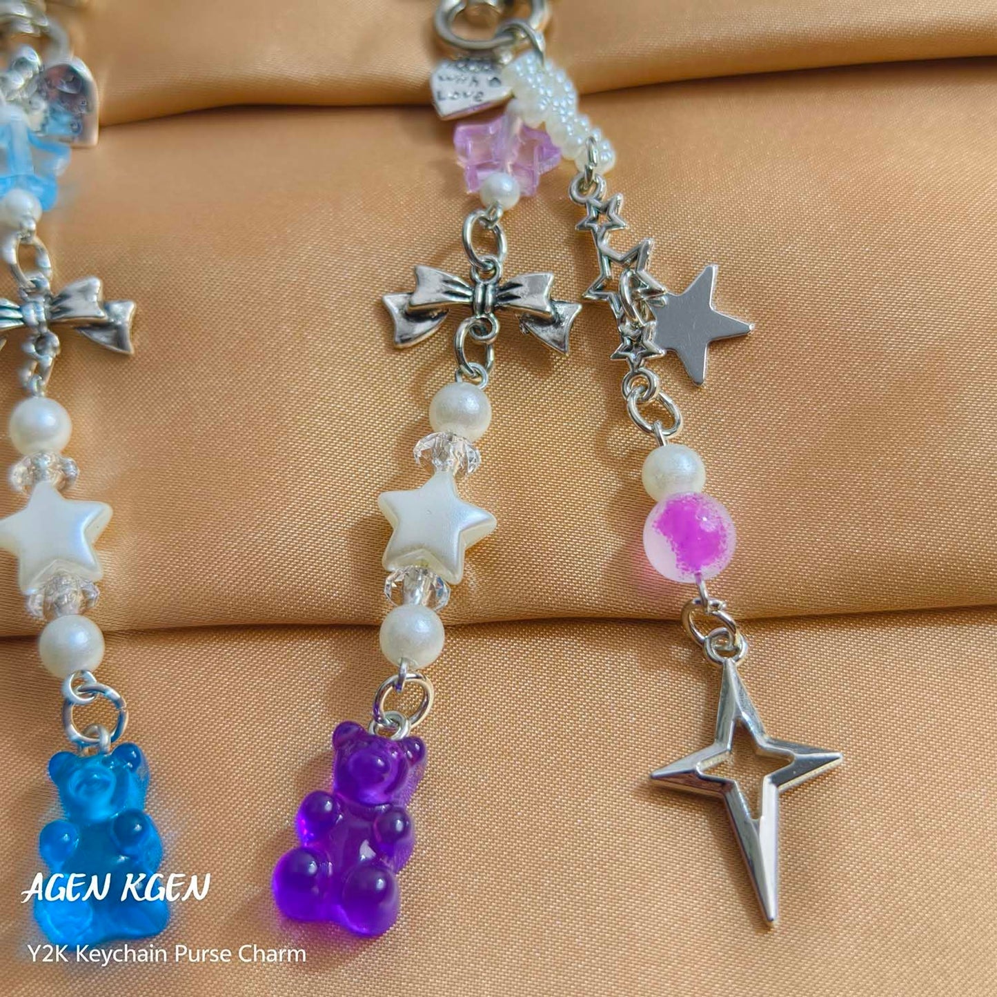 AGEN KGEN Novelty keychains Aesthetic Y2K Keychain Charms Stylish Keychains Accessories for Women Bag Purse Gifts (2x Star Pendant)