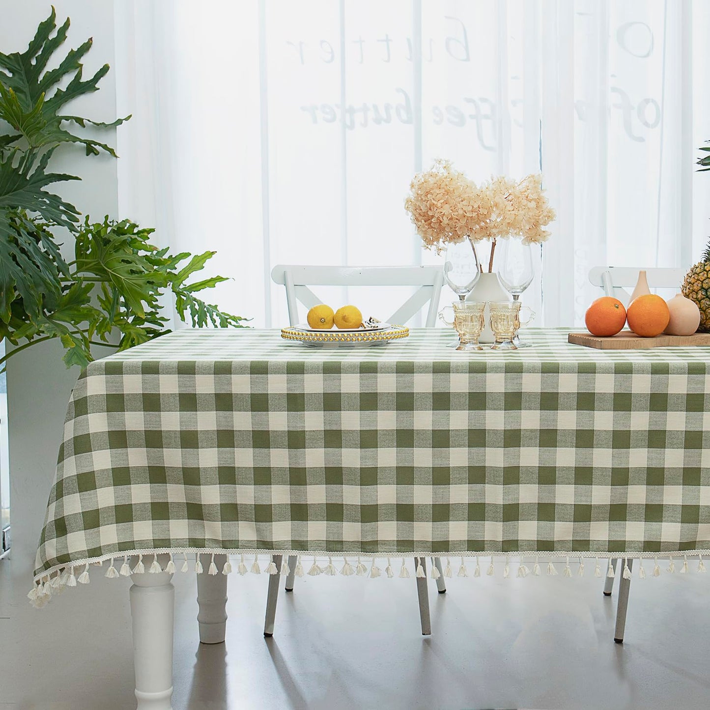 Buffalo Plaid Square Tablecloth-Cotton Gingham Table Cloth for Kitchen Restaurant Farmhouse St Patricks Day Christmas Décor (55x55, Green)