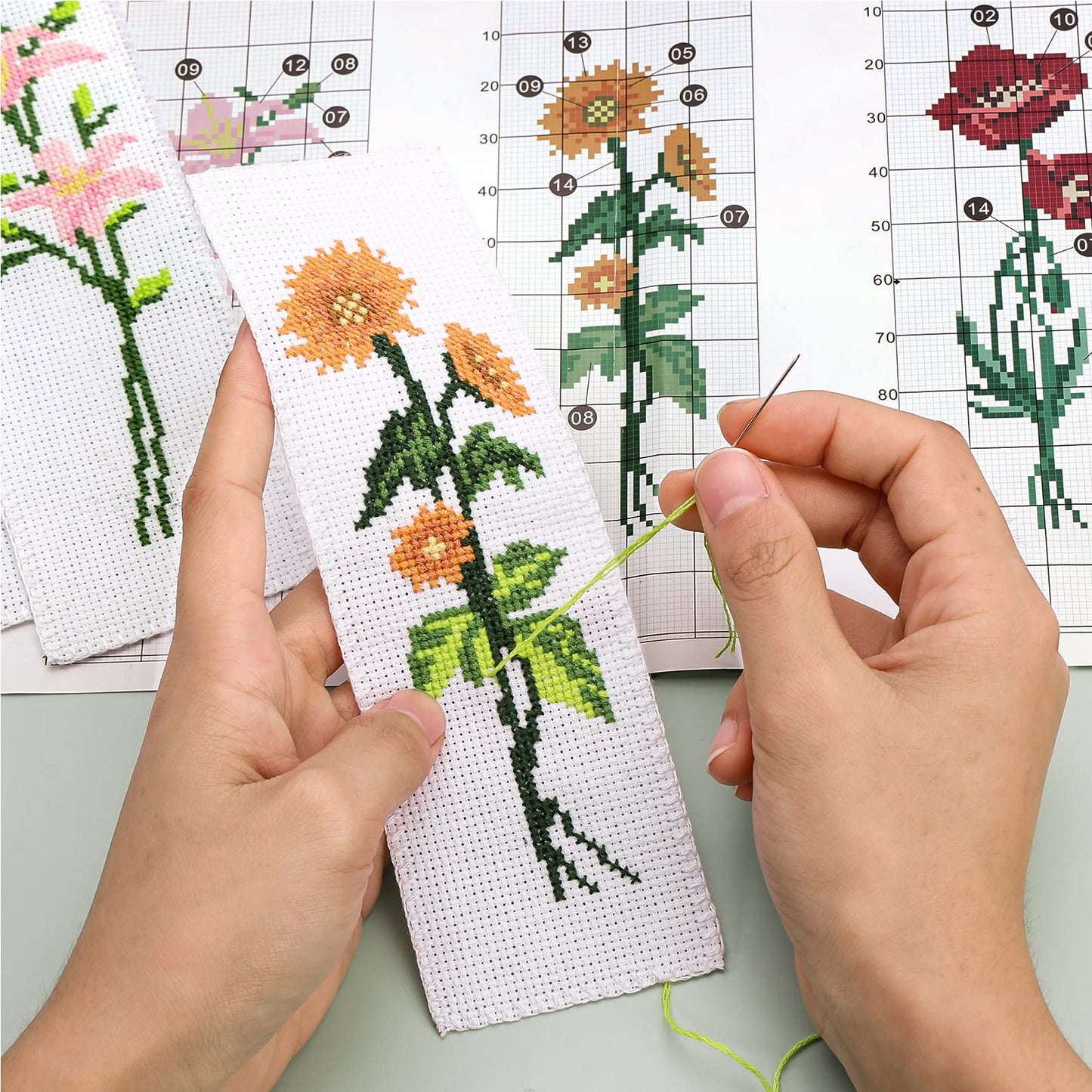 3 Pieces Cross Stitch Bookmark Kits, DIY Stamped Embroidery Bookmark Kit for Beginner Flower Patterns 14 Count Crossstitch Projects for Book Lovers