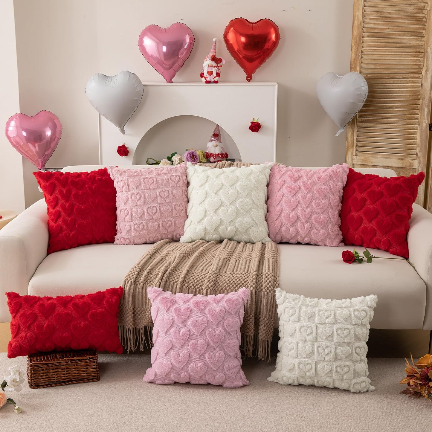 Valentines Pillow Covers 18x18 inch Set of 2 Valentines Day Decoration Pink Heart Soft Plush Faux Fur Jacquard Throw Pillows for Bedroom Sofa Holiday Festivals Home Decor PTK017B18
