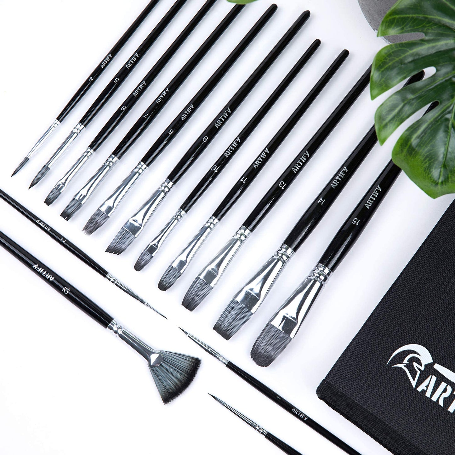 18 Piece Paint Brush Set, ARTIFY 15 Acrylic Paint Brushes, Palette Knife, and 2 Sponges, Professional Artist Paint Brushes for Acrylics, Watercolors, Gouache, Canvas, and Face Painting,Black