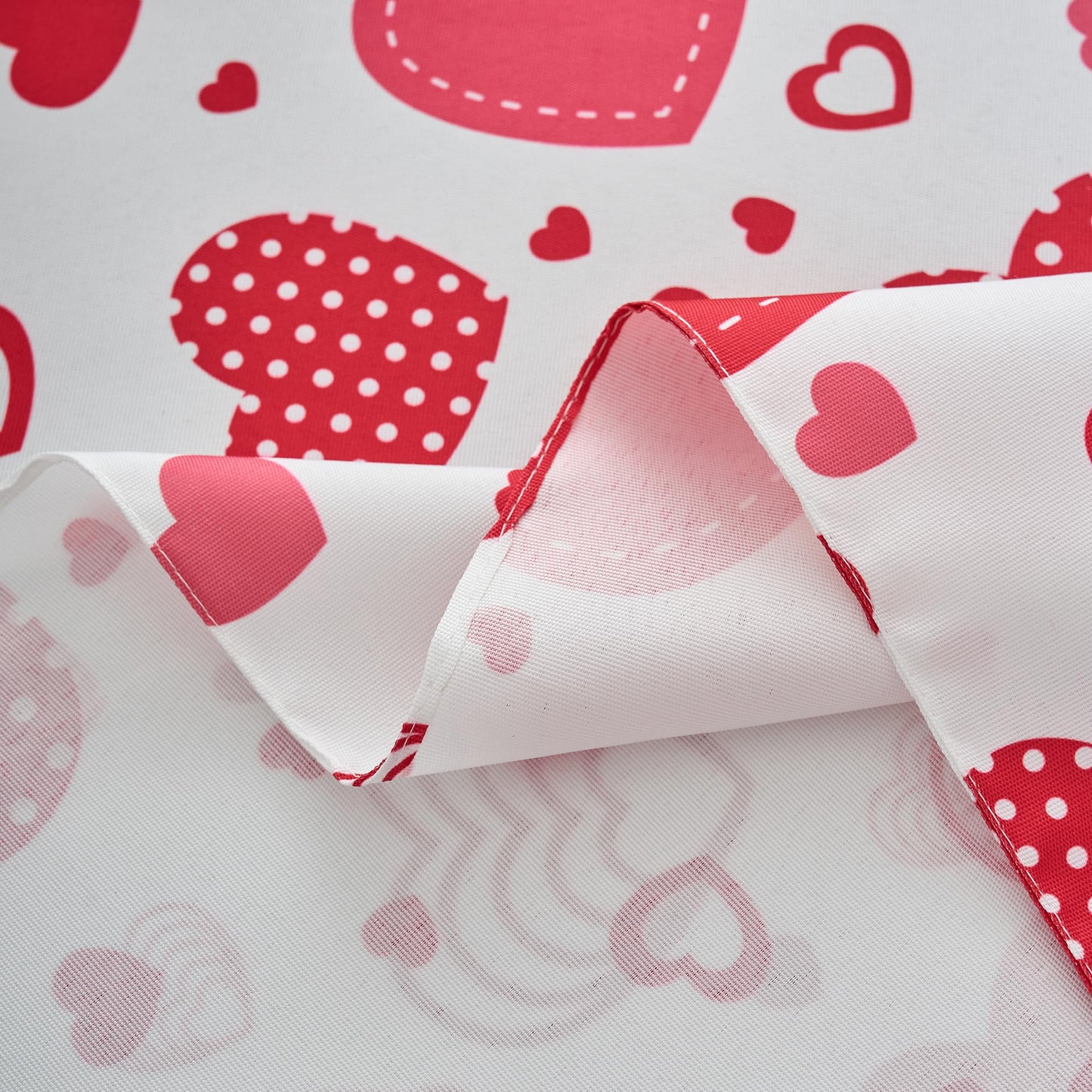Valentine's Day Tablecloth 60 x 84 Inch Red Love Heart Rectangle Table Cloth - Oblong Polyester Fabric Table Cover for Valentine Wedding Anniversay Dinner Party Picnic Kitchen Decorations