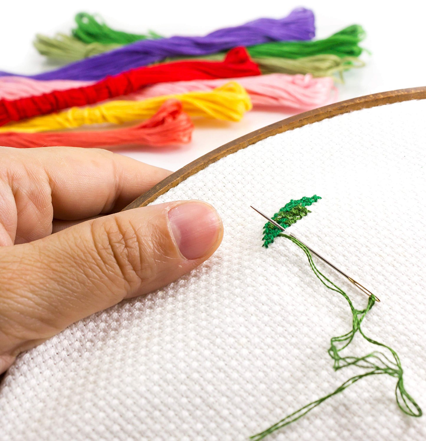 Embroidery Hoop Frames by Celley, Vintage Imitated Wood Design, Sizes from 5.5 Inches to 10.2 Inches, 4 Pcs