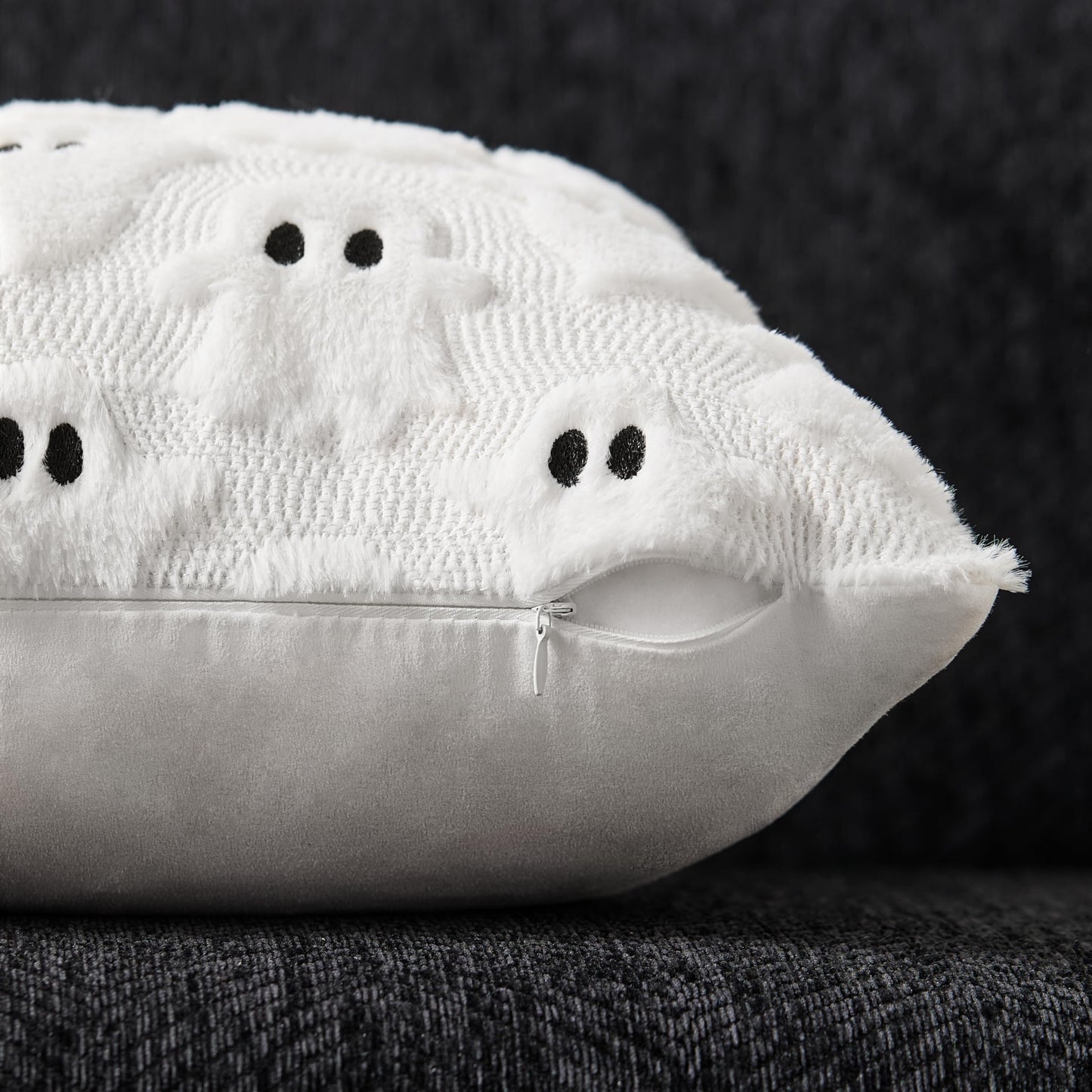 DFXSZ Halloween Pillow Covers 18x18 inch Set of 2 White Ghost Throw Pillow Cases Soft Plush Faux Fur Wool Couch Cushion Case for Chair Sofa Bedroom Living Room Home Decor PTK03A18