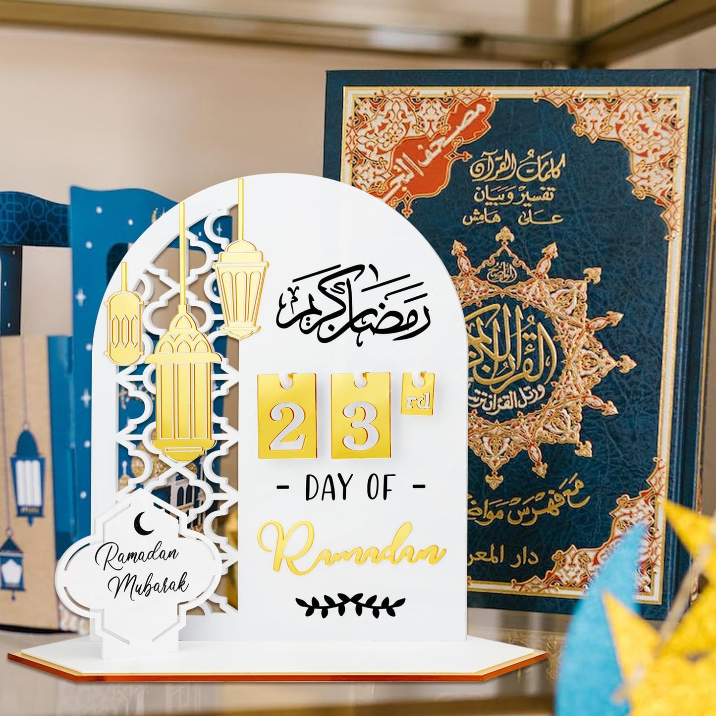 Ramadan Advent Countdown Calendar Acrylic: Ramadan Decorations for Home Eid Mubarak Table Decor, 30 Days Countdown Calendar 2025 Ramadan Gifts for Family (White ＆Gold)