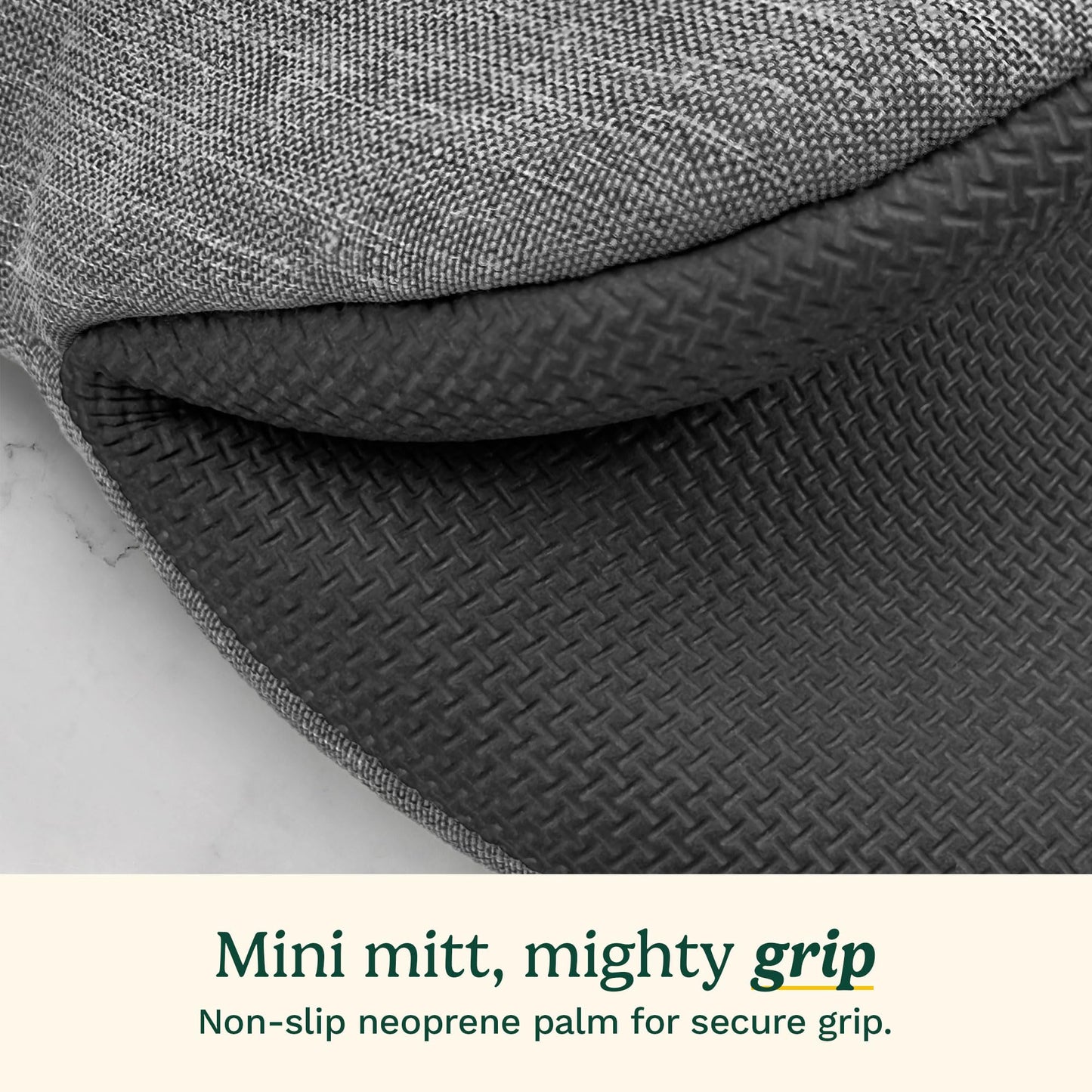 Mini Oven Mitts – 5.5” x 7” Heat-Resistant Kitchen Mitts for Oven with Non-Slip Neoprene Palm, Cotton Filling, and Fabric Loop – Durable Oven Mitt Set for Cooking & Baking (Black)