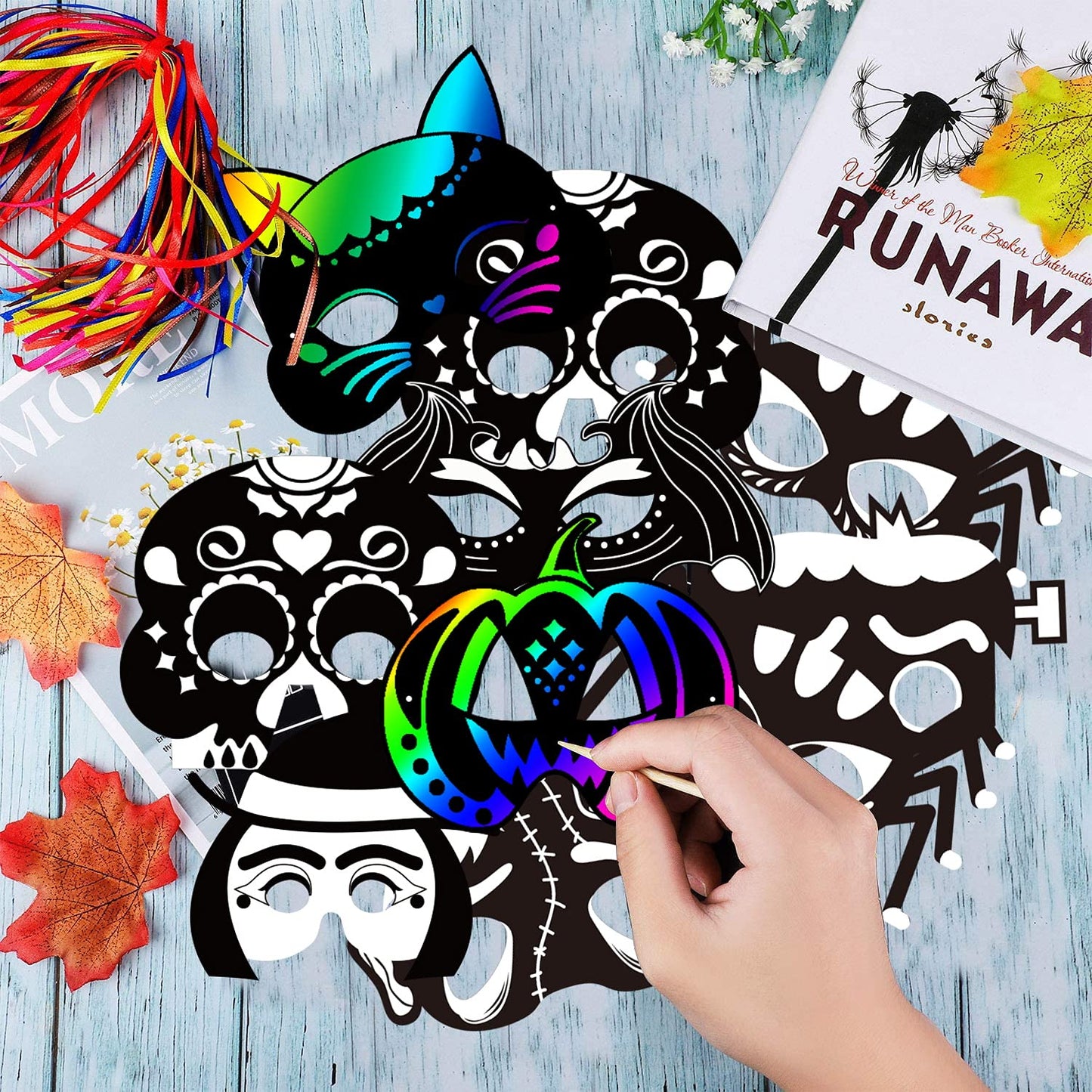 Natonhi 32Pcs Halloween Crafts for Kids Rainbow Scratch Mask, Halloween Games Scratch Art and Craft Kit Classroom Activities Favors Party Supplies