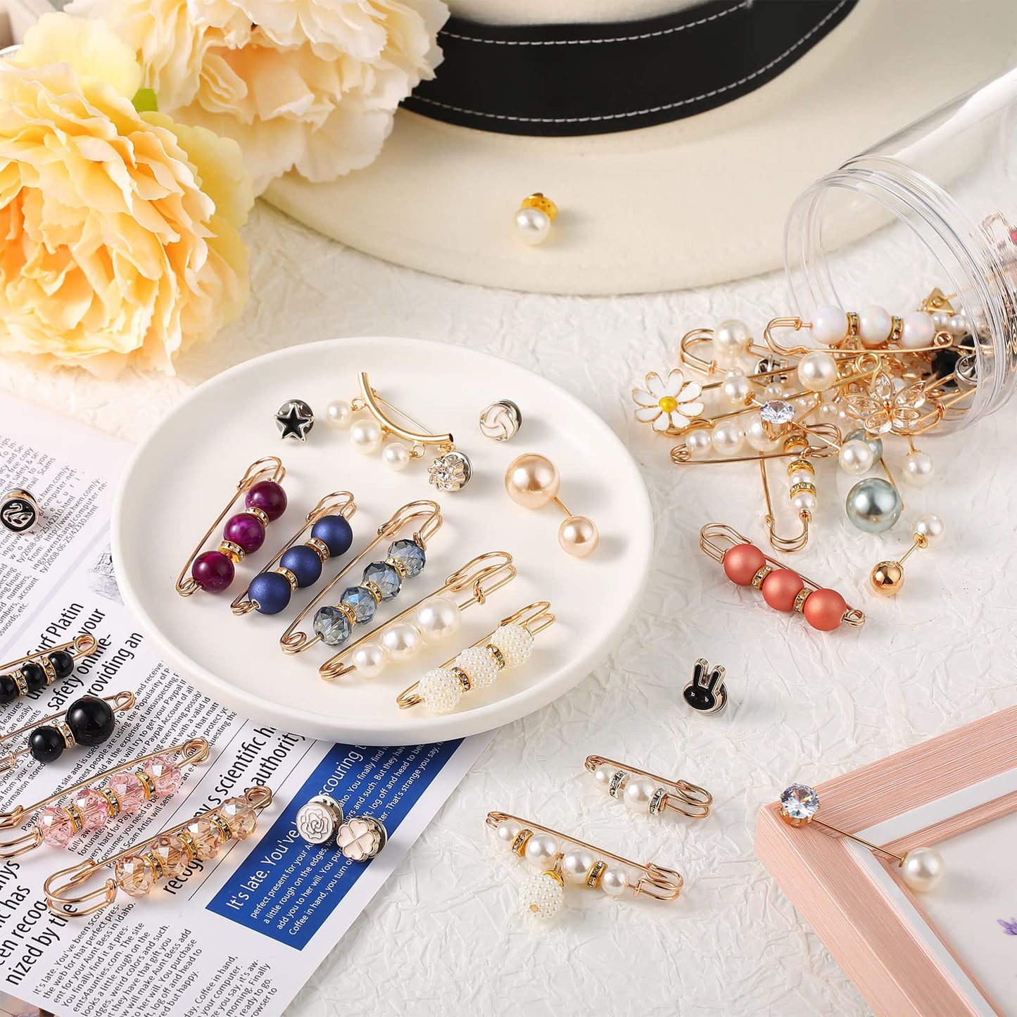 50 Pieces Pearl Brooch Pins Sweater Shawl Clips Decorative Safety Pin Hijab Pins Faux Pearl Rhinestones Collar Safety Pin for Women Girls Clothing Dresses Decoration Accessories with Storage Tank