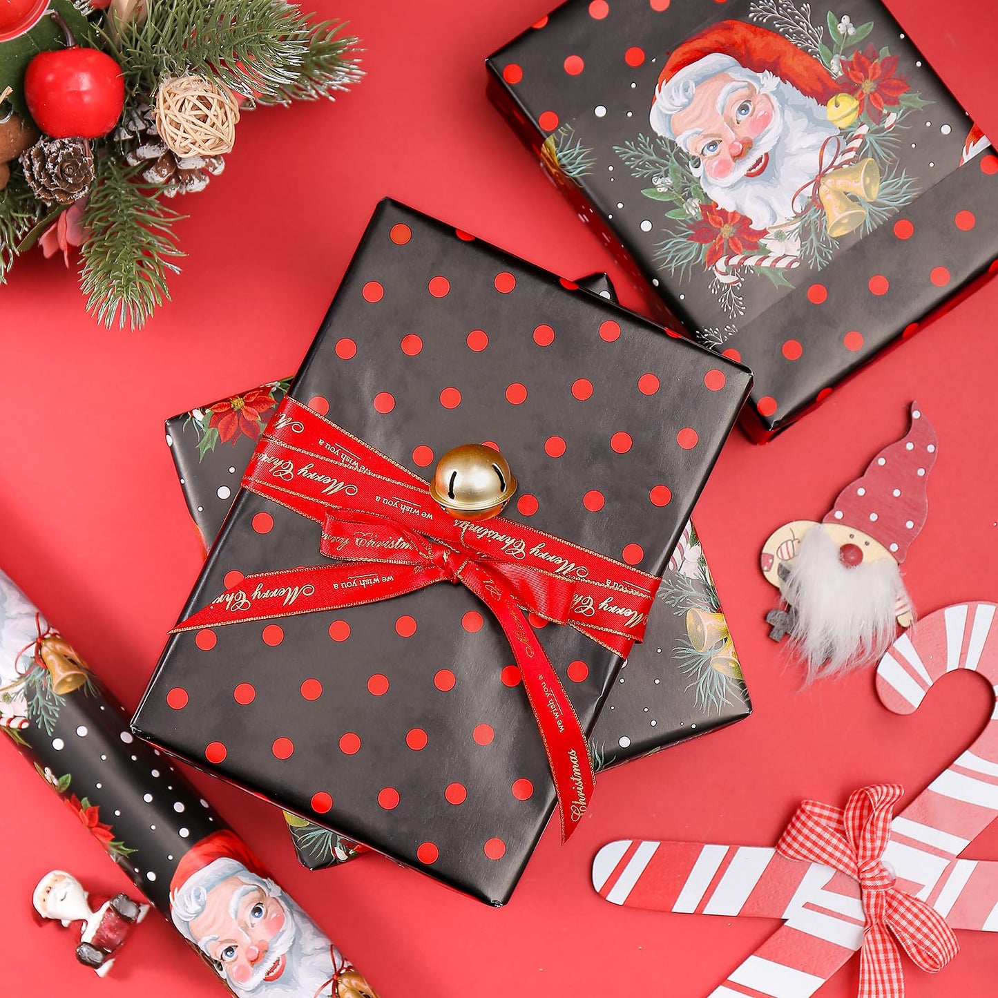 Christmas Reversible Wrapping Paper Roll for Women Men, Mini Roll, Vintage Santa Claus and Red Polka Dot Design, Black Gift Wrap for Christmas Party, Holiday Gifts, 17 Inches x 32.8 Feet