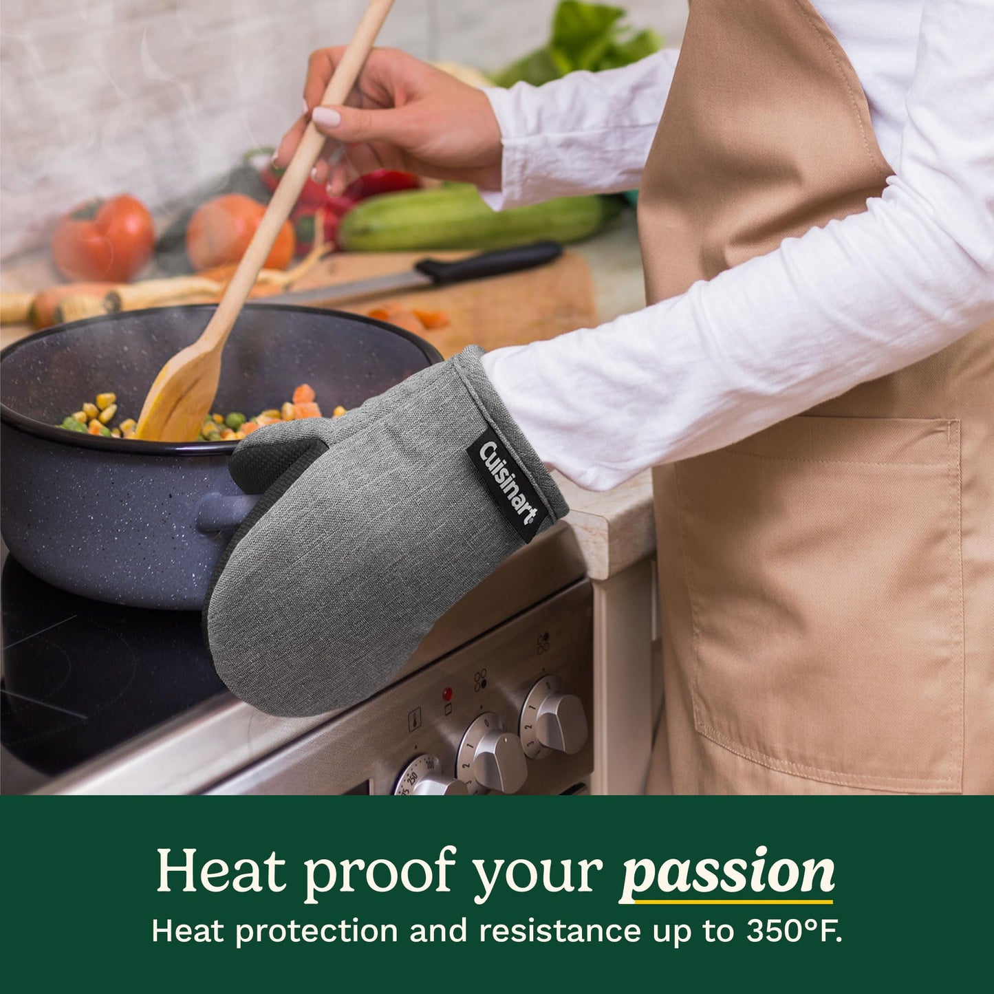 Mini Oven Mitts – 5.5” x 7” Heat-Resistant Kitchen Mitts for Oven with Non-Slip Neoprene Palm, Cotton Filling, and Fabric Loop – Durable Oven Mitt Set for Cooking & Baking (Black)