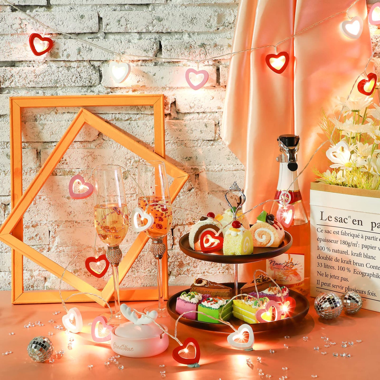 Valentine's Day Wooden Heart String Lights LED Fairy Hanging Love Lights Lamp Battery Operated Valentine's Day Decoration for Bedroom Festival Birthday Wedding(Red White Pink,20 Lights)
