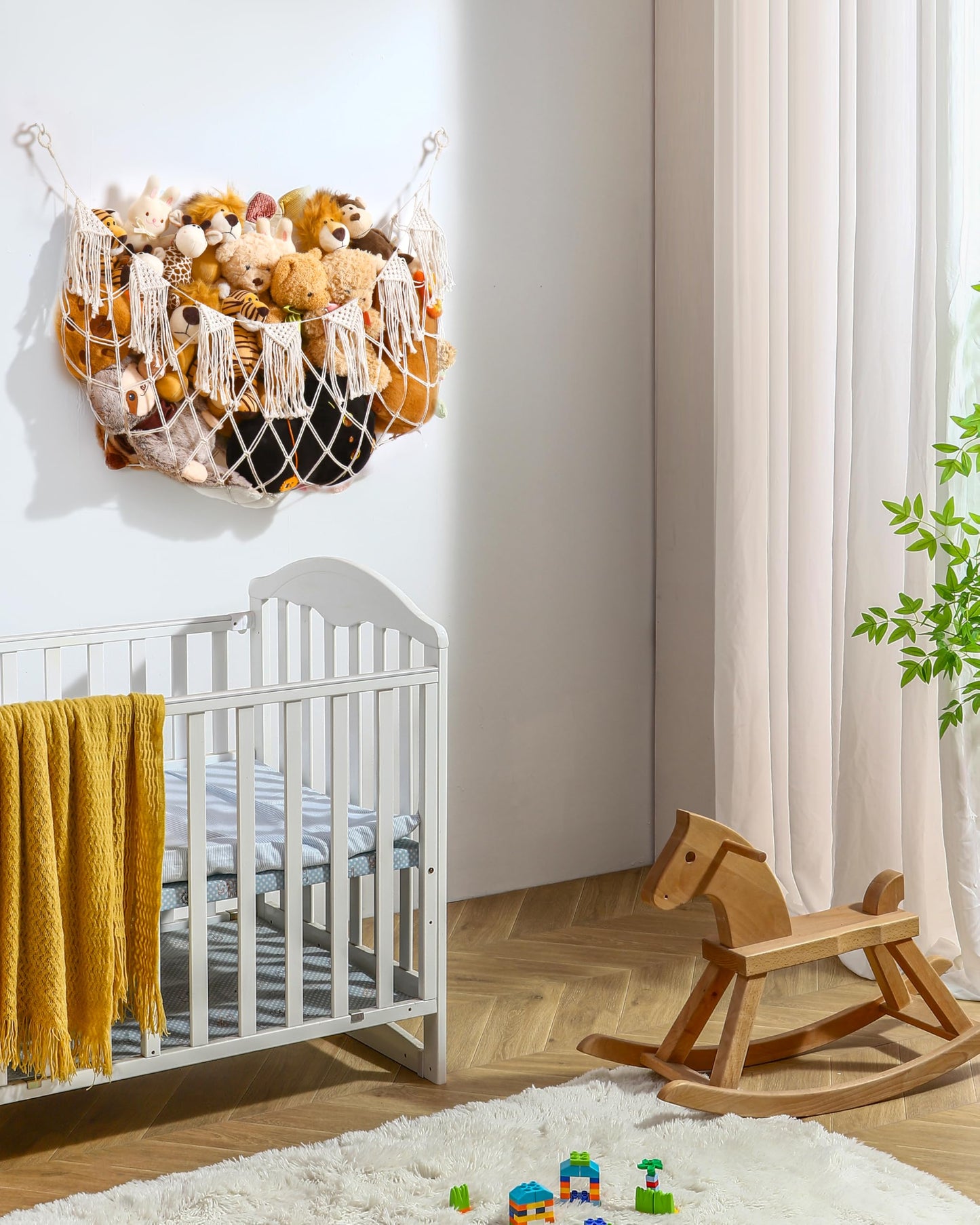 Stuffed Animal Storage Hammock with Lights- Boho Wall Hanging Plushie Net for Stuff Aanimal Organizer and Teddy Bear Storage, Small Toy Hammock for Kids Bedrooms Playroom Nursery(White Small)