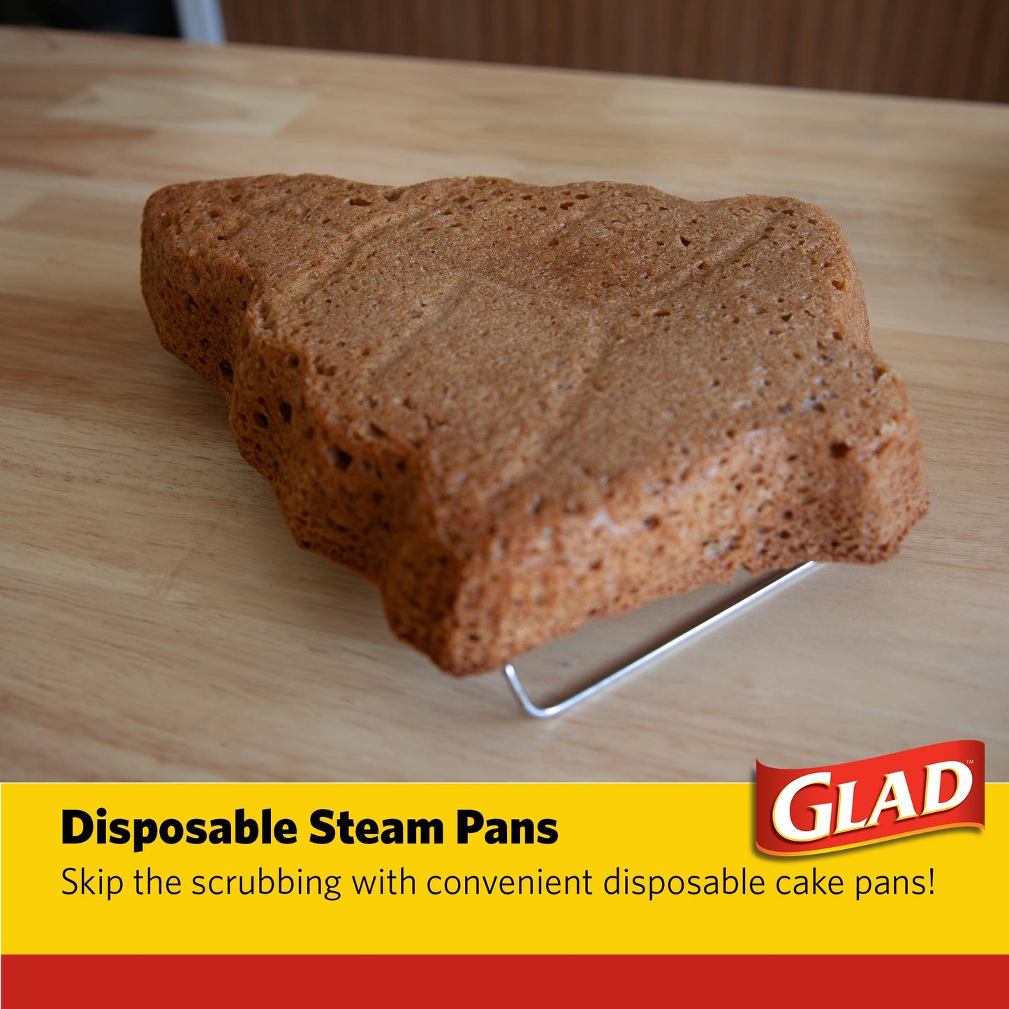 Glad Holiday Edition Christmas Tree Aluminum Bake Pans with Red and White Snowflake Pattern, Disposable Christmas Baking Pans, Christmas Tree Cake Pan, 2 Count