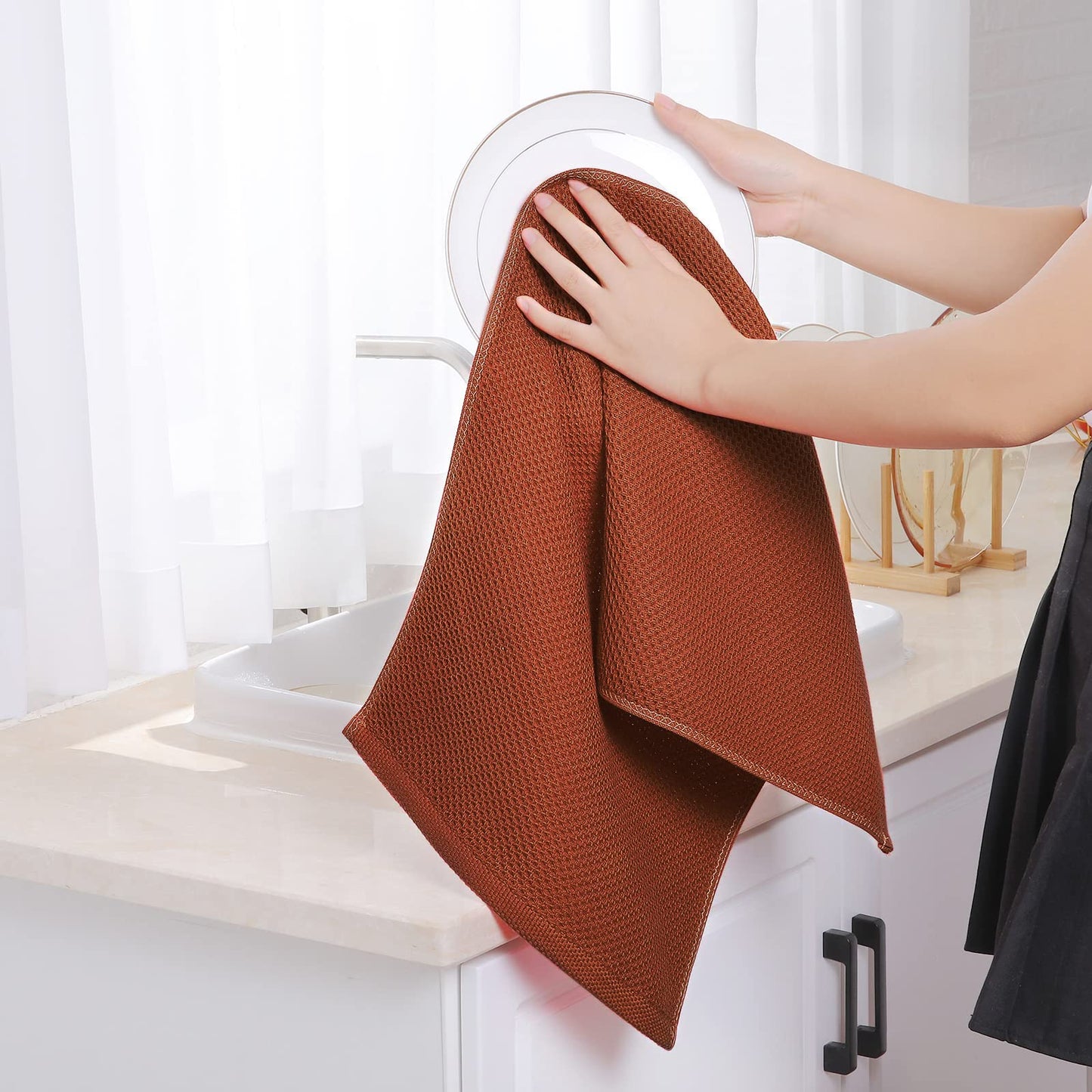 100% Cotton Waffle Weave Kitchen Dish Towels, Ultra Soft Absorbent Quick Drying Cleaning Towel, 13 x 28 Inches, 4-Pack, Rust