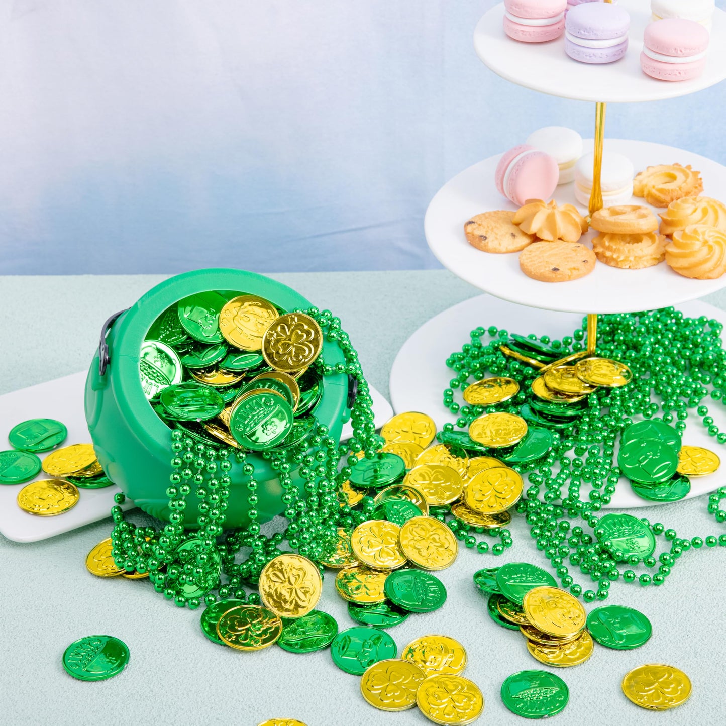 JOYIN 208 St Patrick’s Day Lucky Leprechaun Plastic Coins and 1 Large Green Cauldron with Handle Saint Patricks Pot of Gold Party Supplies