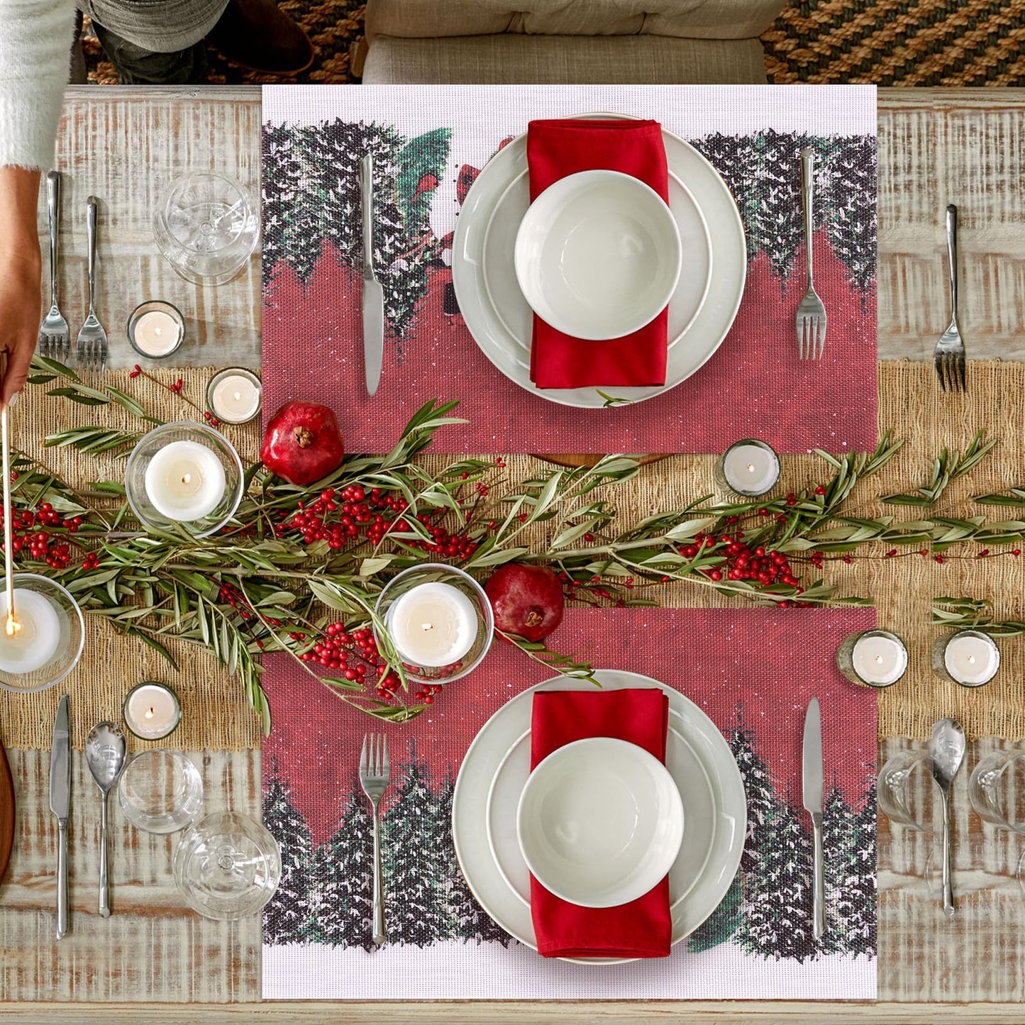 Christmas Placemats Set of 6, Washable Christmas Place Mats for Party Kitchen Dining Decoration, Indoor/Outdoor Woven Vinyl Table Mats, Non-Slip Heat Resistant Holiday Placemats, Easy to Clean