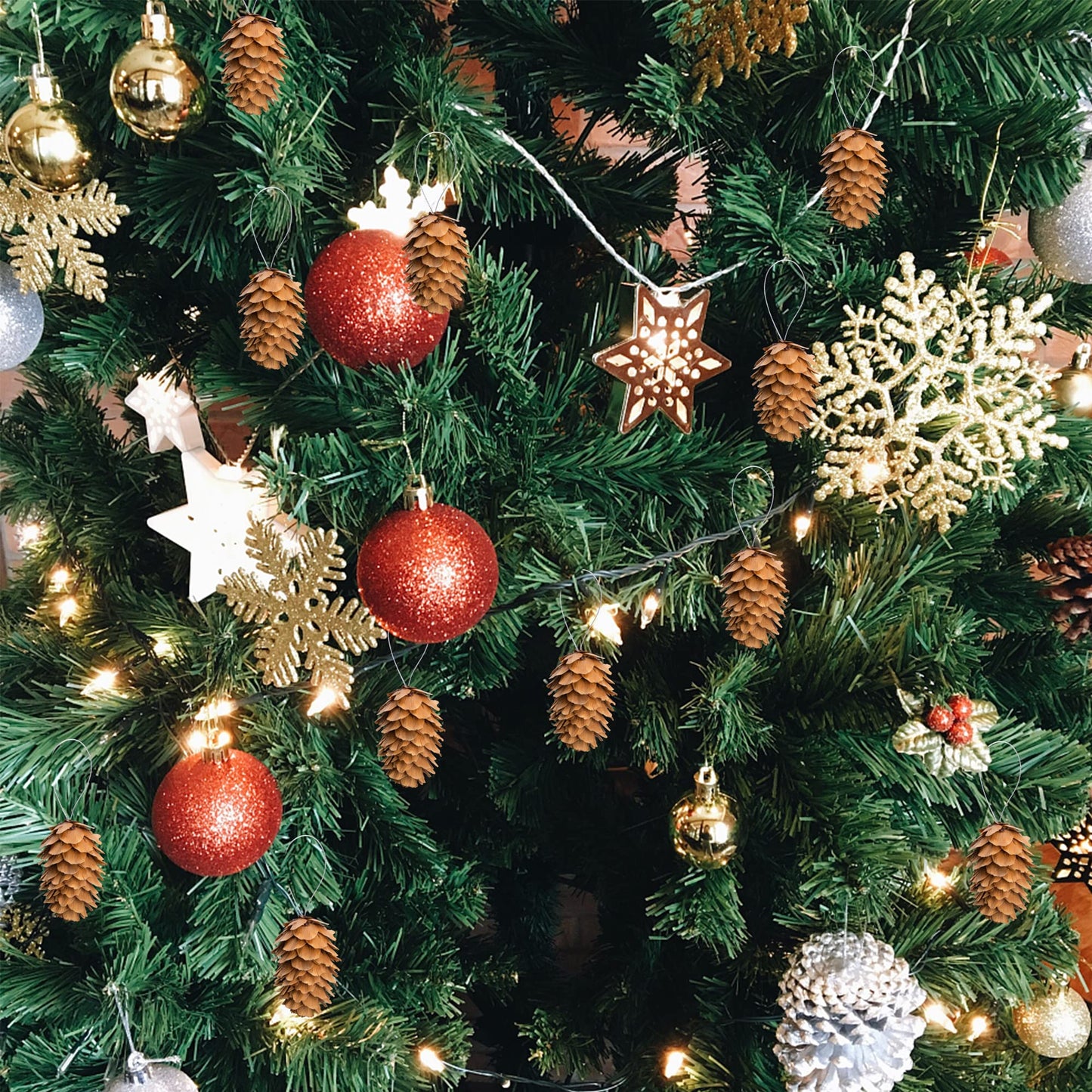 60 Pcs Christmas Natural Mini Hanging Pine Cones with String- 1.2 Inch Fall Thanksgiving Christmas Tree Hanging Pinecone Ornaments for DIY Crafts, Home, Party, Wedding Decor