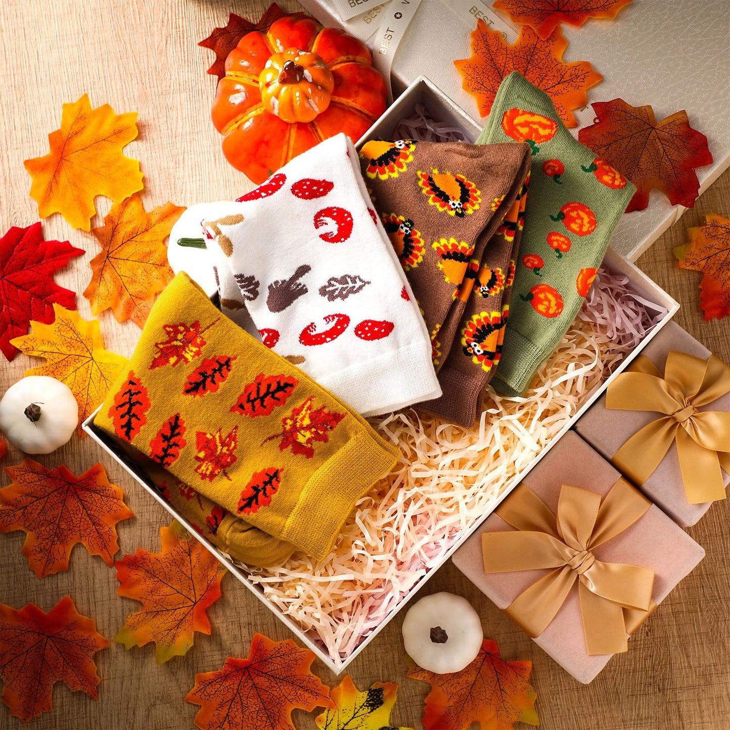 4 Pairs Thanksgiving Autumn Fall Socks Turkey Maple Leaf Pumpkin Mushroom Novelty Crew Socks for Women Men(Autumn Color)