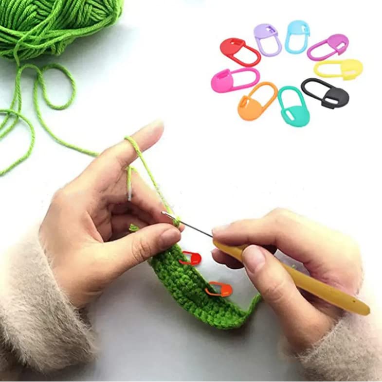 Stitch Markers 10 Colors Knitting Crochet Locking 160Pcs Stitch Needle Clip Counter with 3 Plastic Needle Randomly (Multicolor-160 pcs)