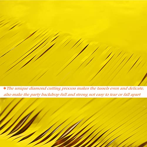 GOER 3.2 ft x 9.8 ft Metallic Tinsel Foil Fringe Curtains Party Photo Backdrop Party Streamers for Birthday,Graduation,New Year Eve Decorations Wedding Decor (1 Pack, Gold)