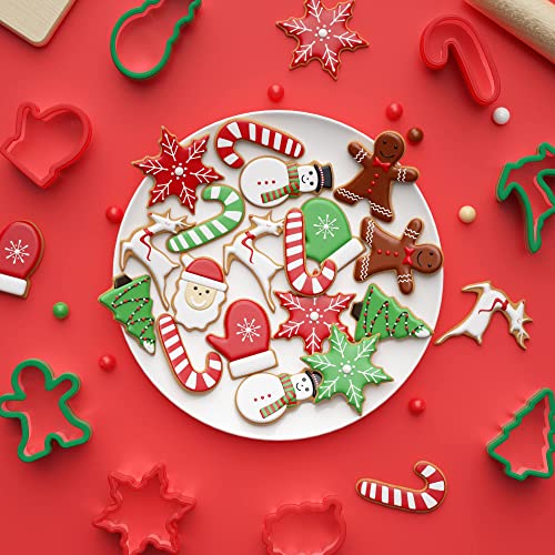 Christmas Cookie cutters Set 8 Pieces, Holiday Cookie Cutters with Comfort Grip, Stainless Steel Baking Cutters Christmas Shapes for Xmas, Gingerbread Man, Snowflakes, Christmas Tree, Santa, etc