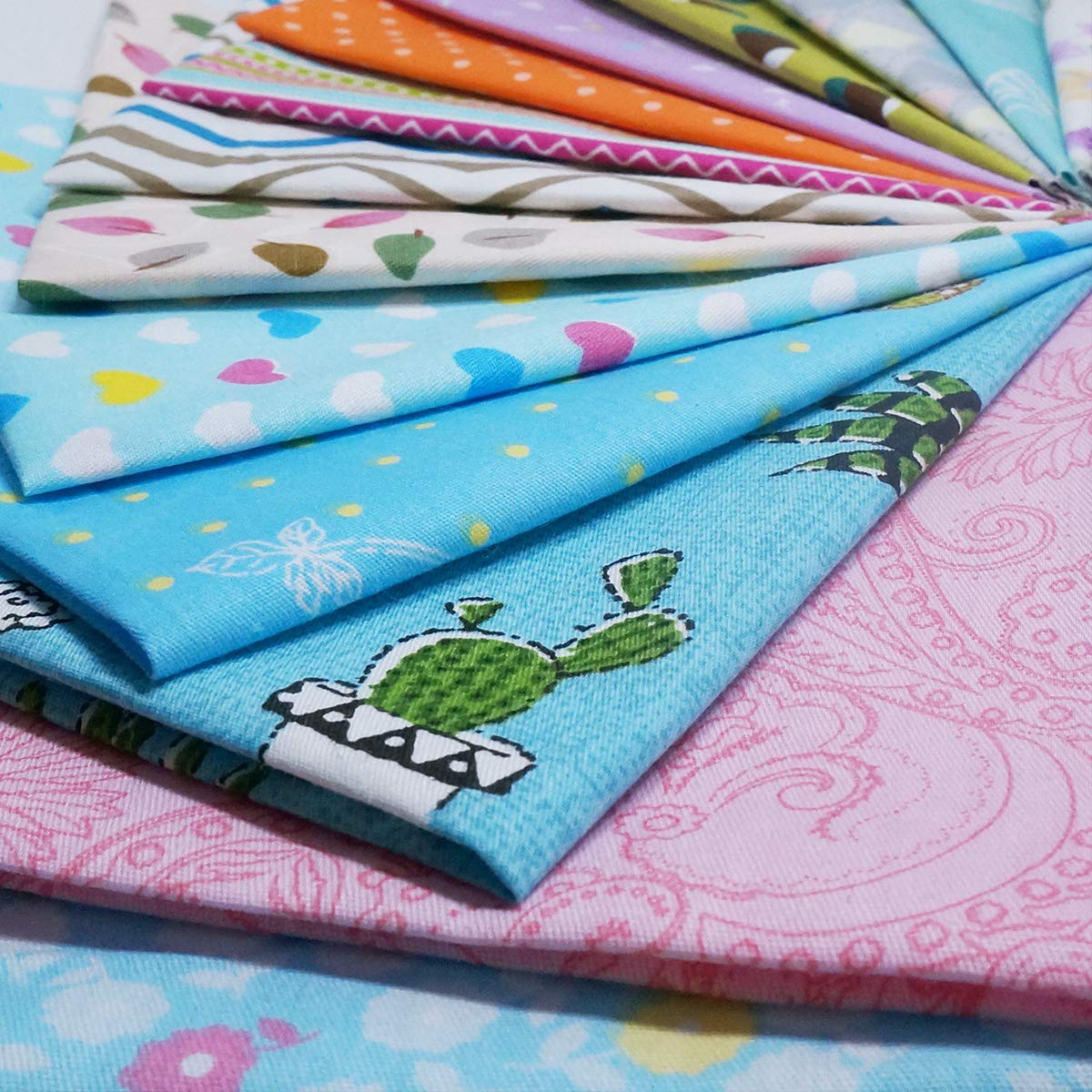 Quilting Fabric, Misscrafts 100pcs 6" x 6" (15x15cm) Cotton Craft Fabric Bundle Squares Patchwork Pre-Cut Quilt Squares for DIY Sewing Scrapbooking Quilting Dot Pattern