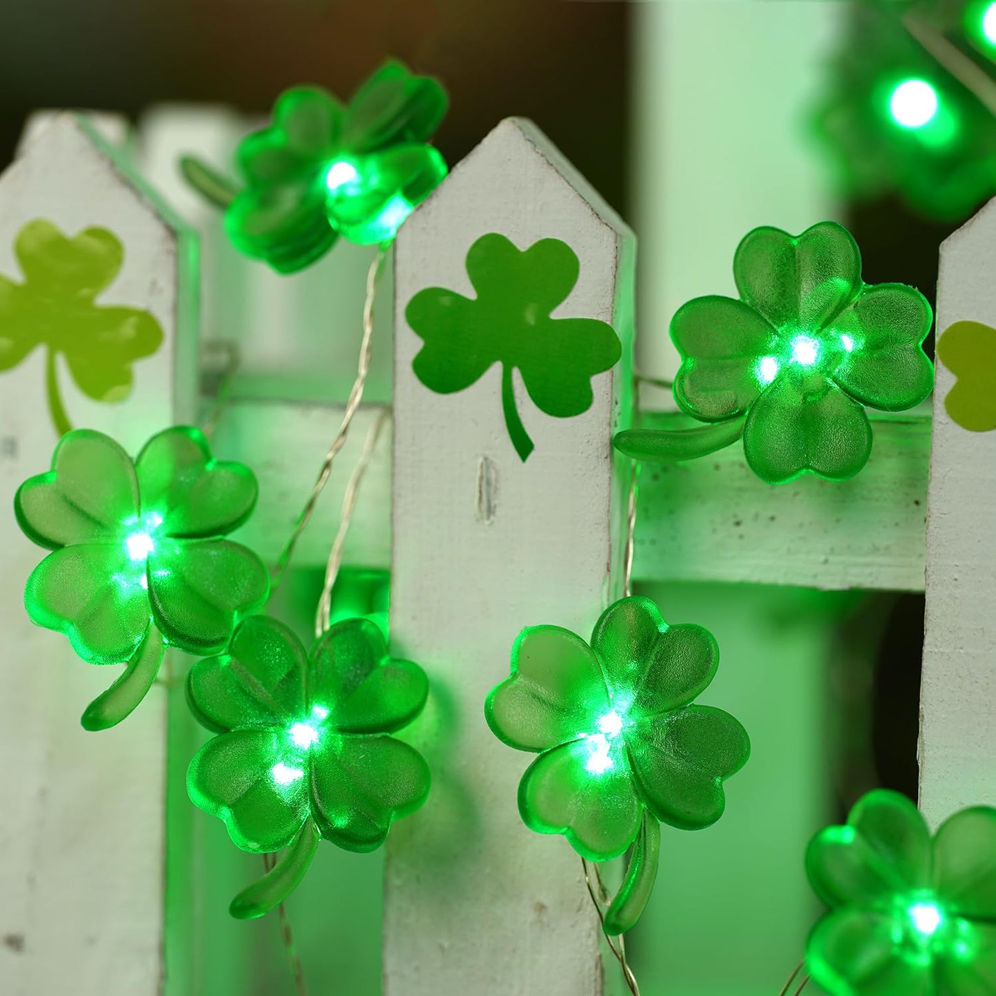 BOHON St Patricks Day Decorations Shamrocks String Lights Battery Operated with Remote 10 ft 40 LEDs Lucky Clover Green Lights for Bedroom Party Feast of Saint St. Patrick's Day Decoration